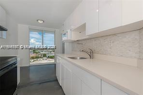 1688 West Ave # 07 Unit: PH-07