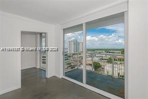 1688 West Ave # 07 Unit: PH-07