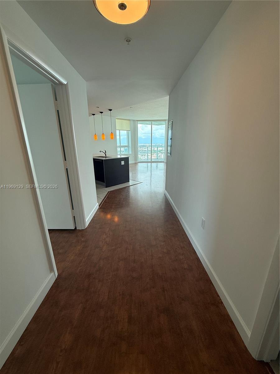 1900 N Bayshore Dr # 3218