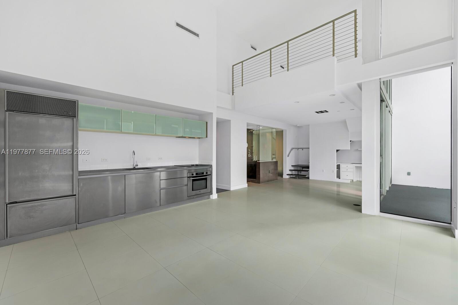 1040 Biscayne Blvd # 4208