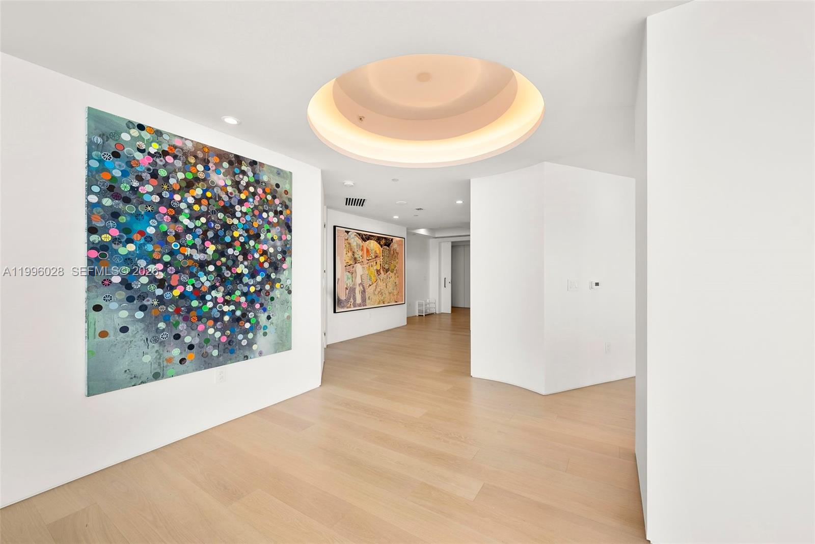 100 S Pointe Dr Unit: 1906/07