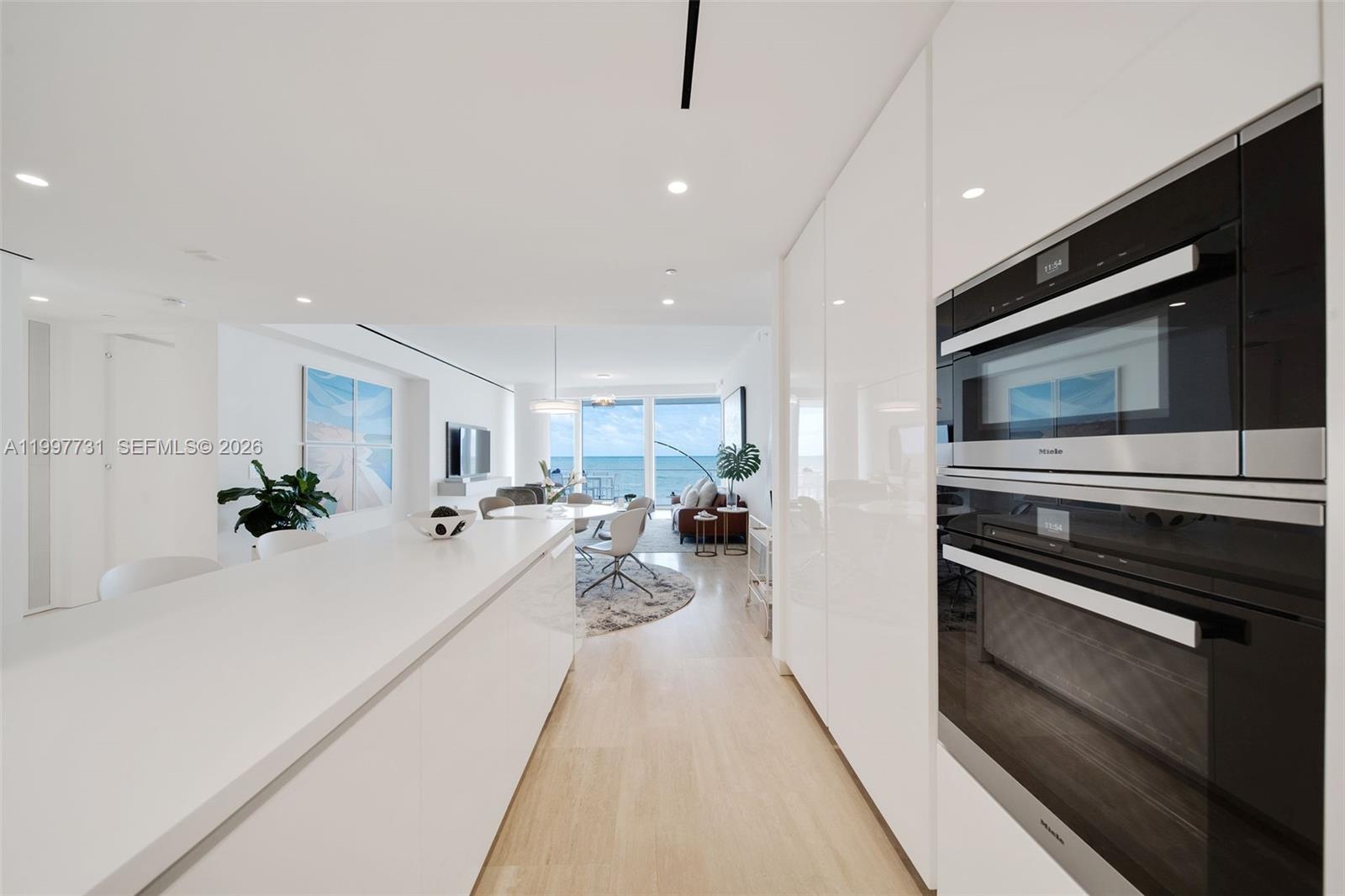 9001 Collins Ave # 605 Unit: S-605