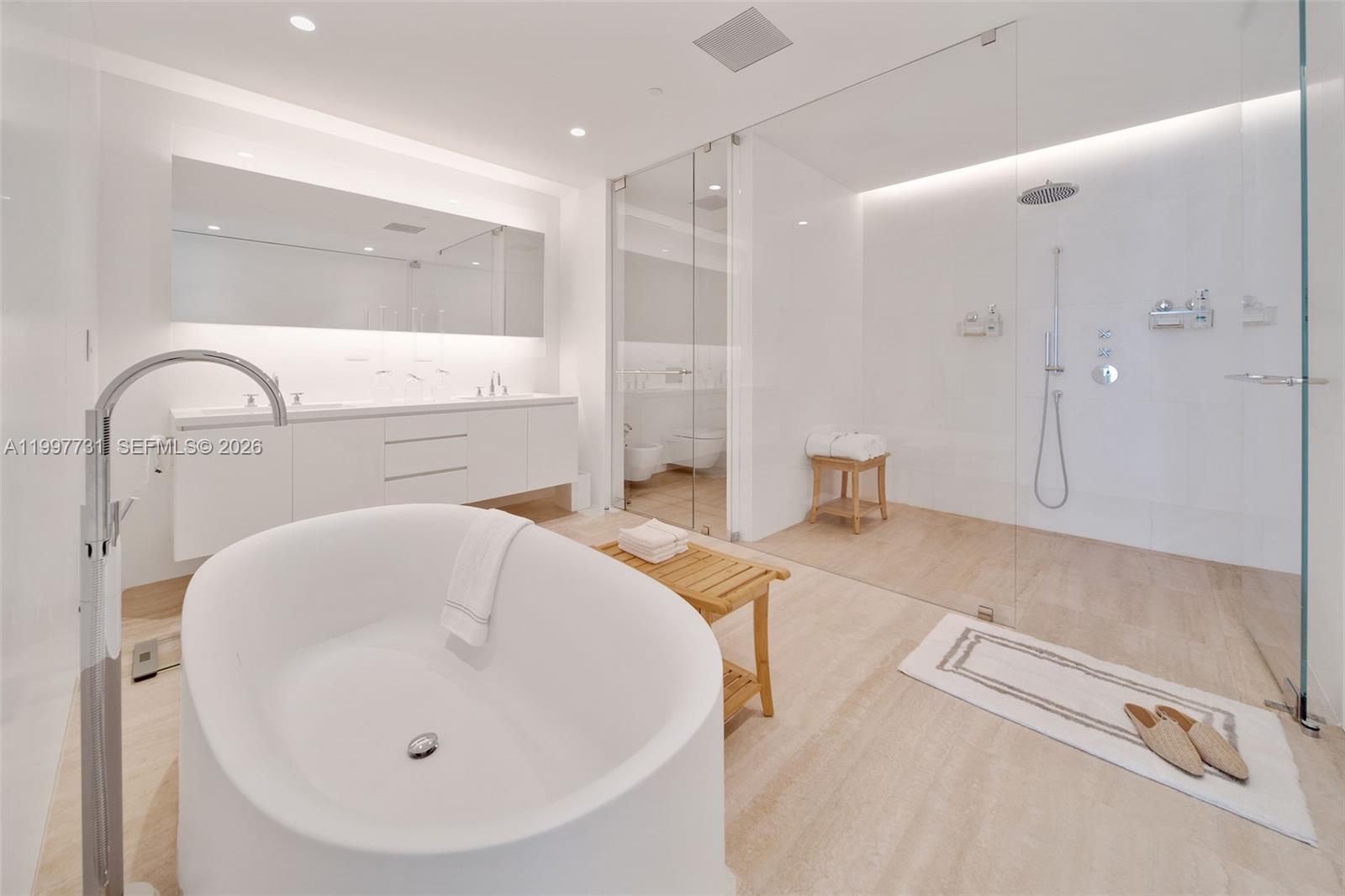 9001 Collins Ave # 605 Unit: S-605