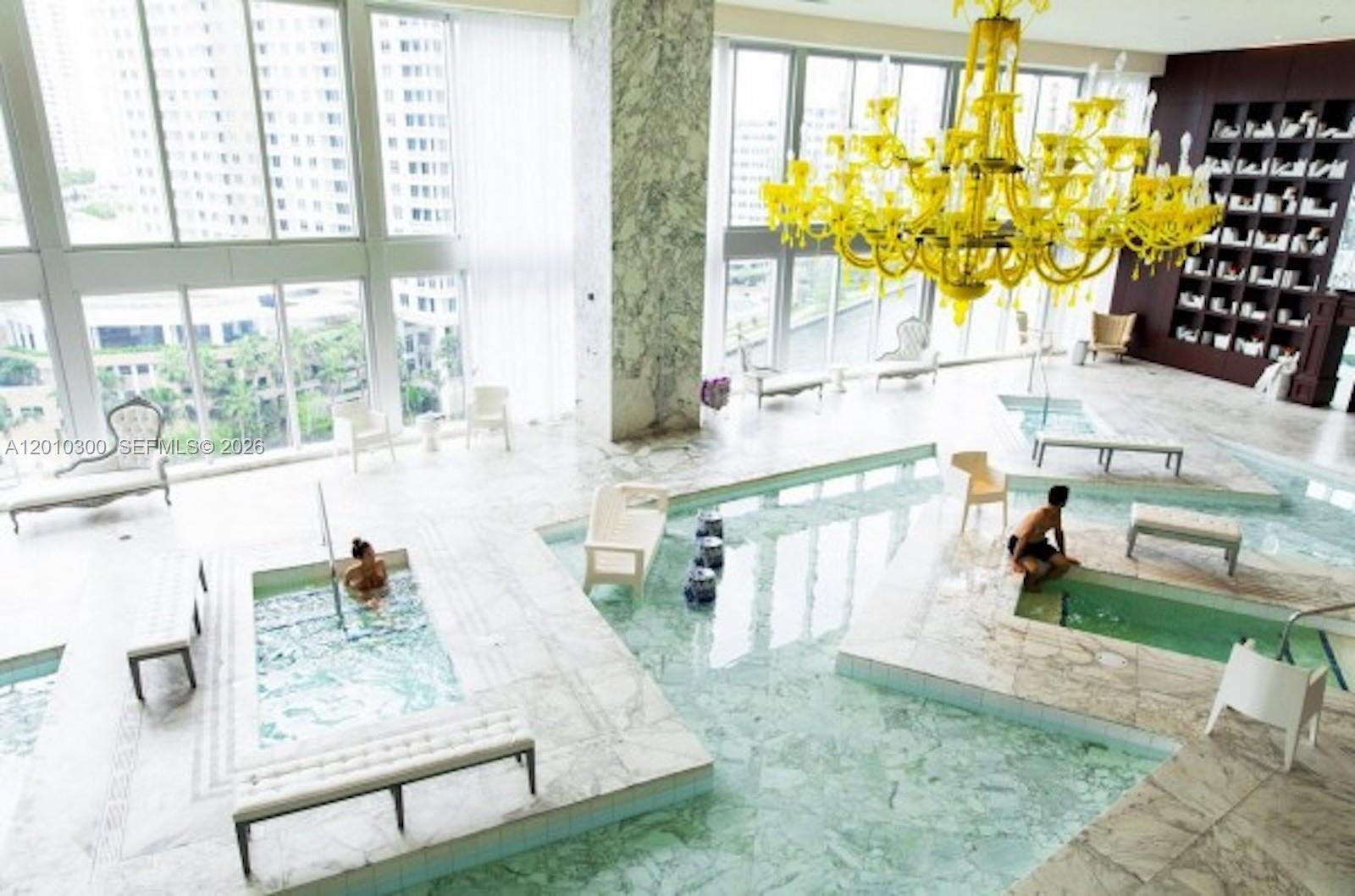 495 Brickell Ave # 3710