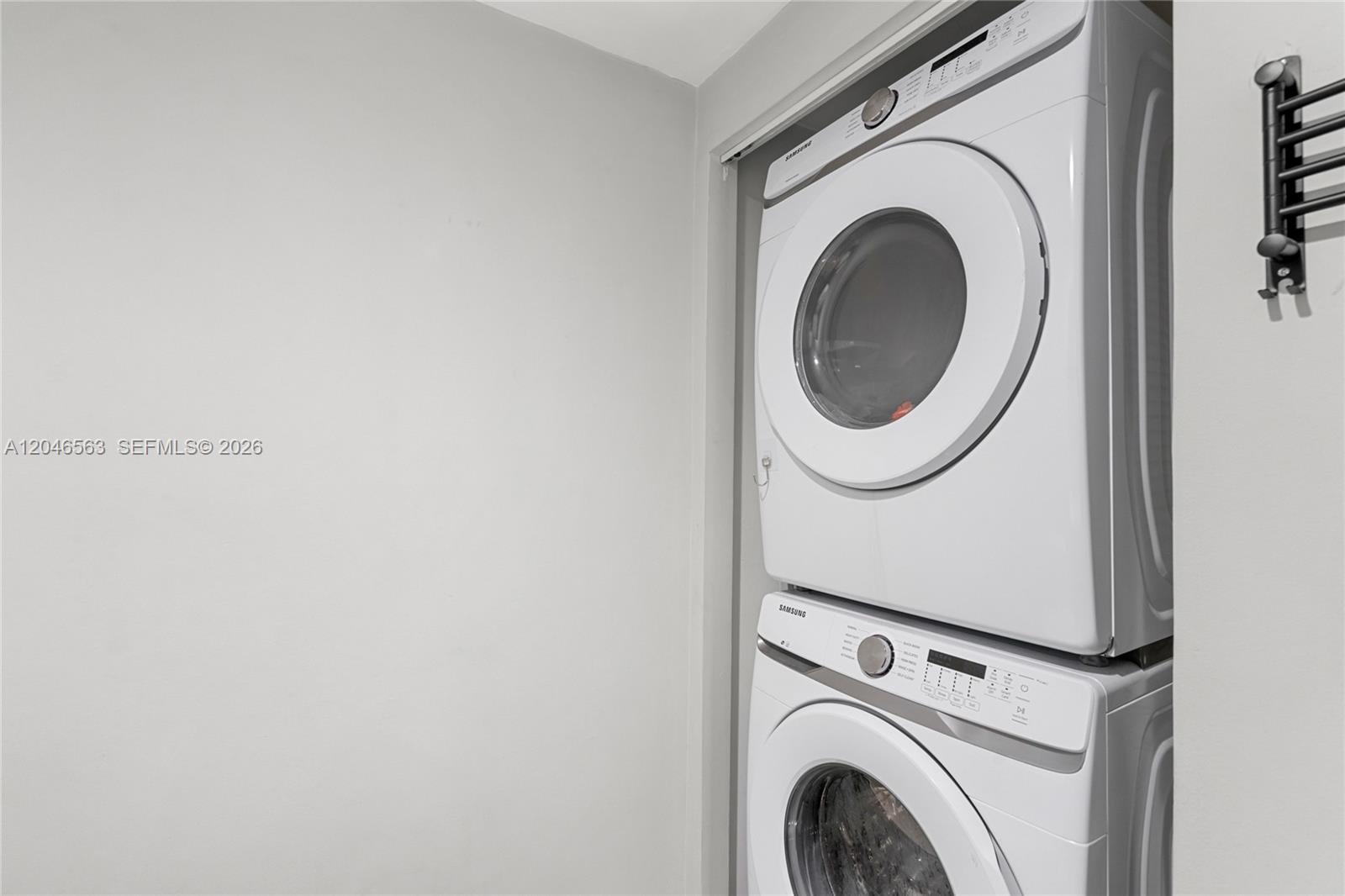 110 Washington Ave # 2309