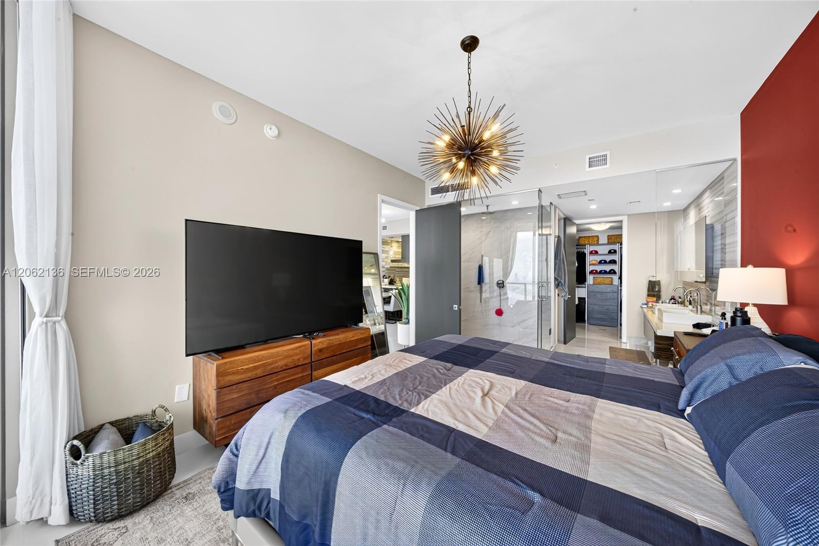 1100 Biscayne Blvd # 5502