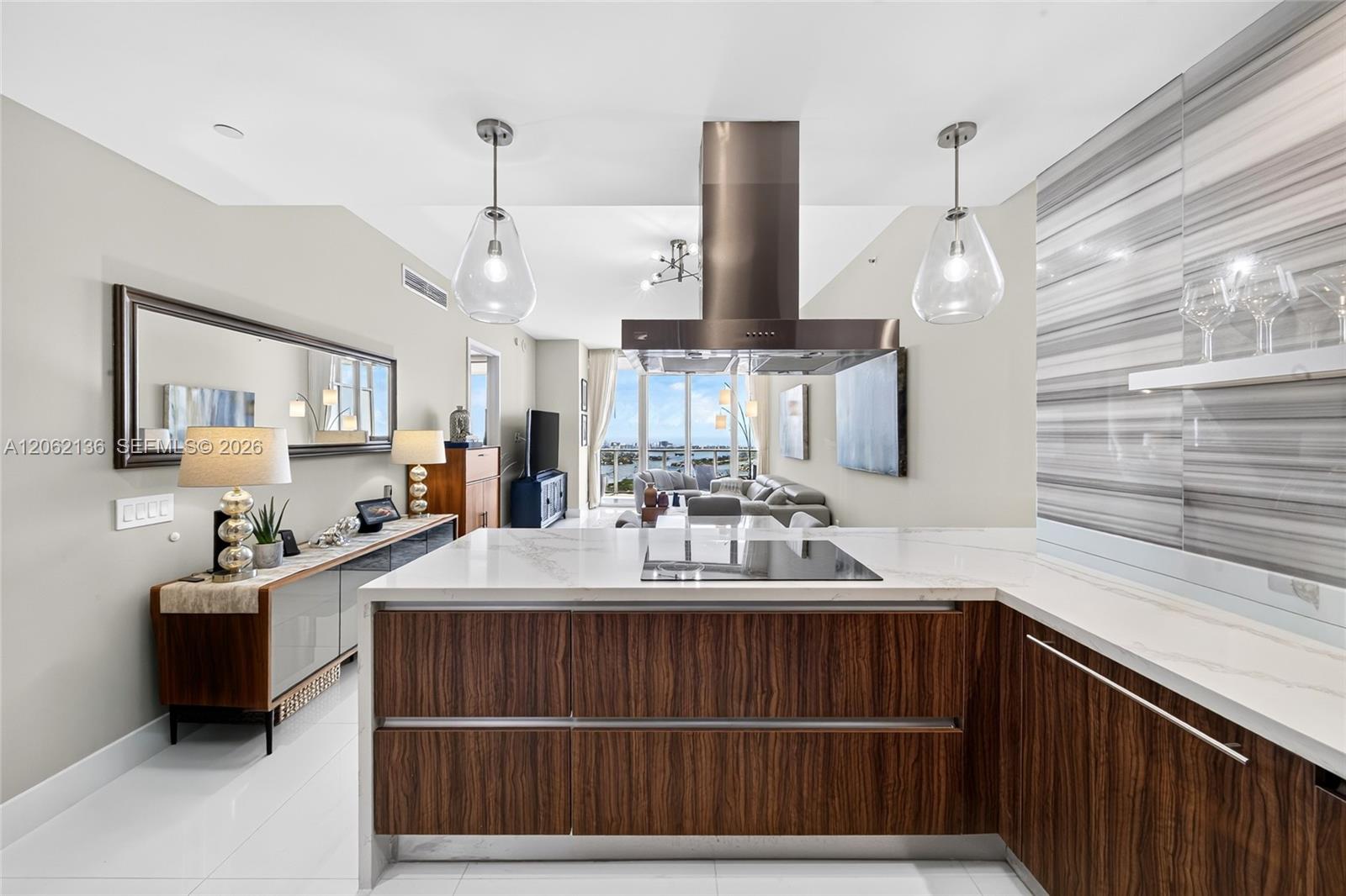 1100 Biscayne Blvd # 5502