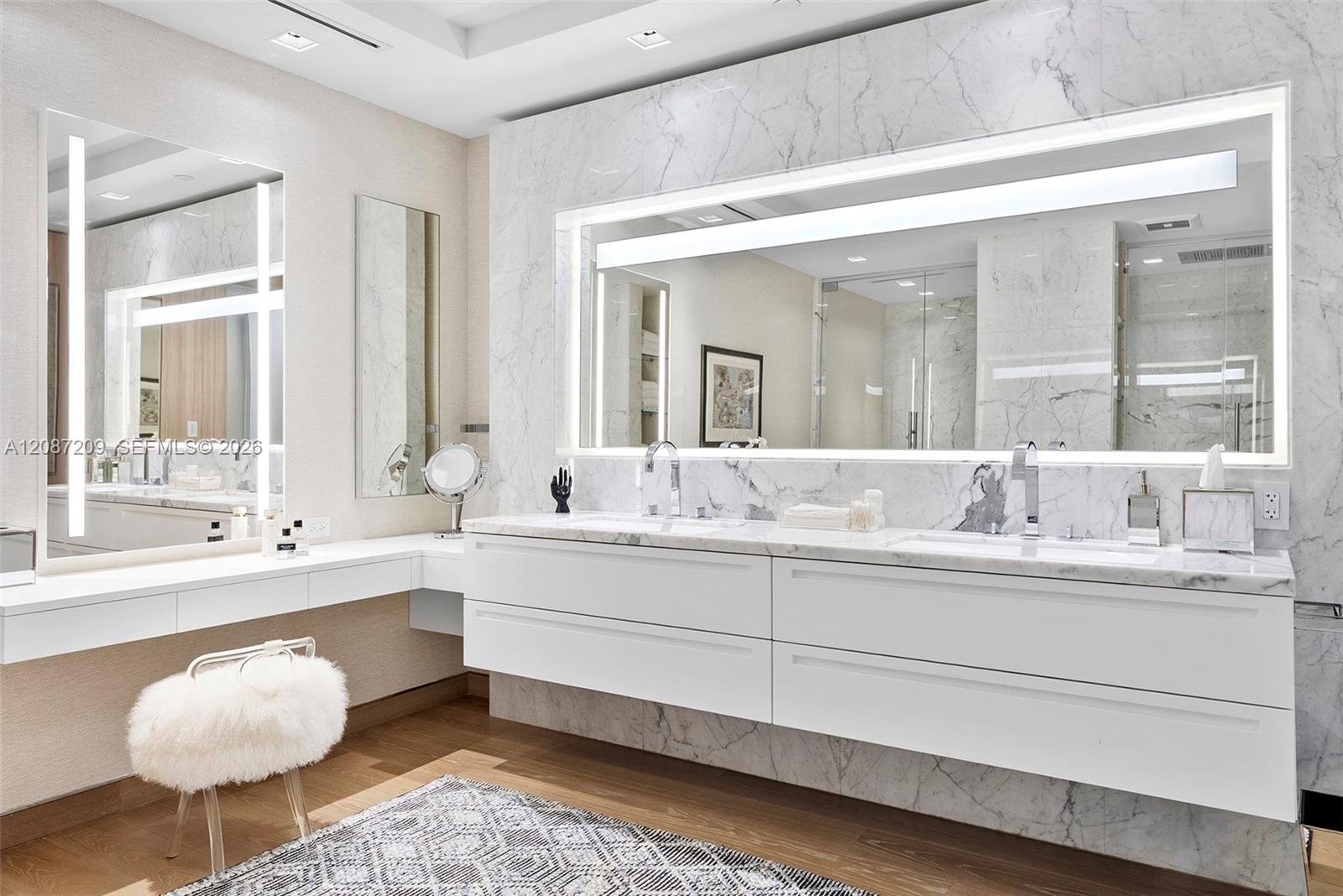 7052 Fisher Island Dr # 7052