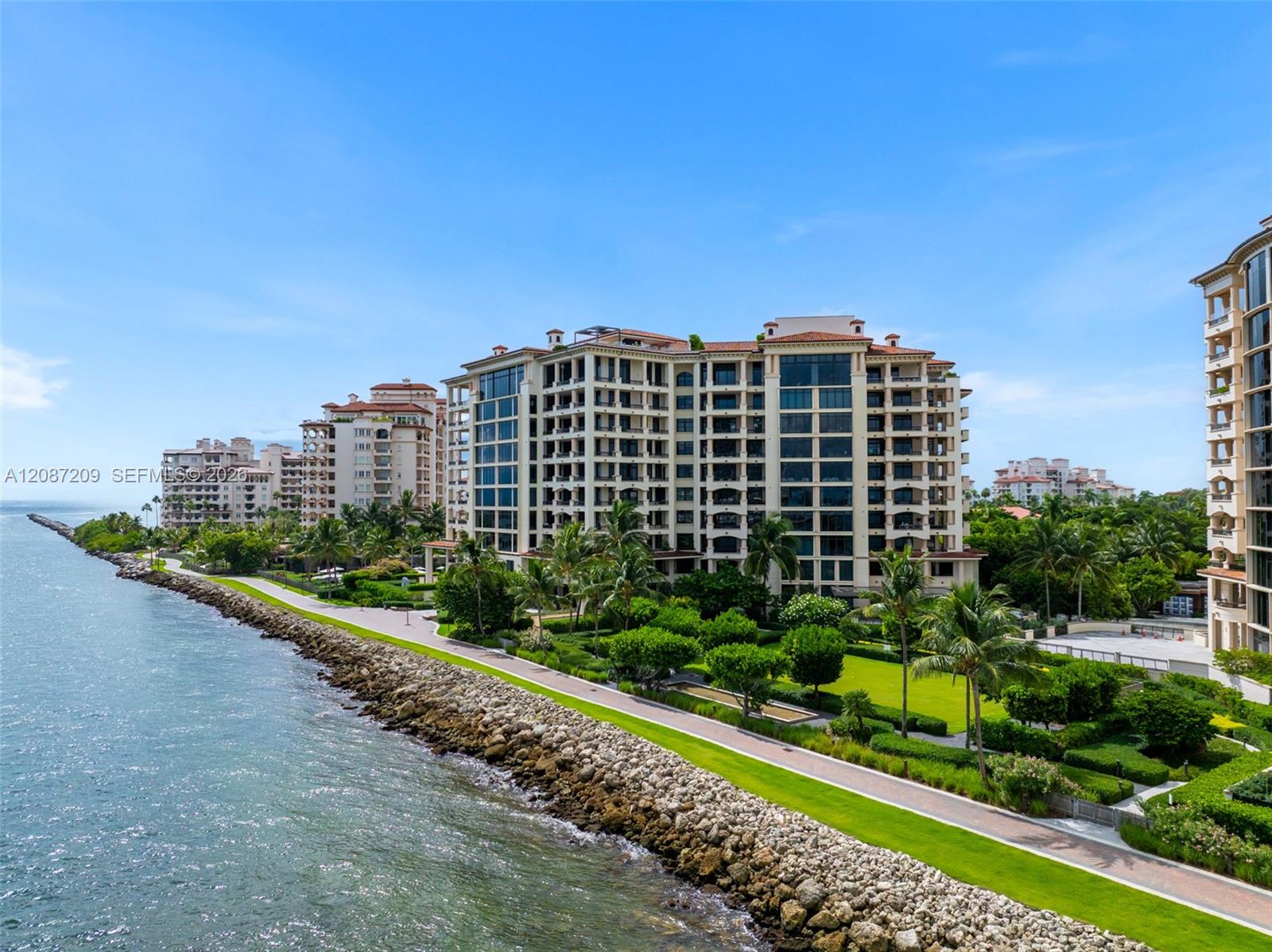 7052 Fisher Island Dr # 7052