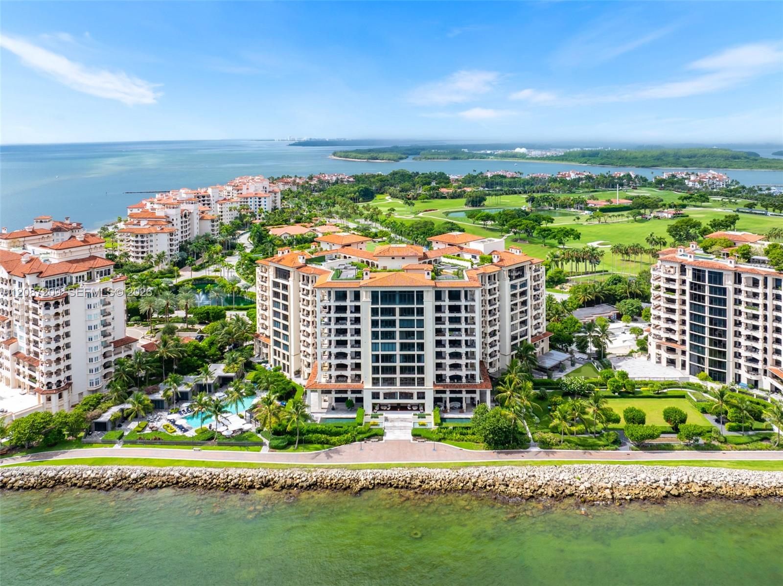 7052 Fisher Island Dr # 7052