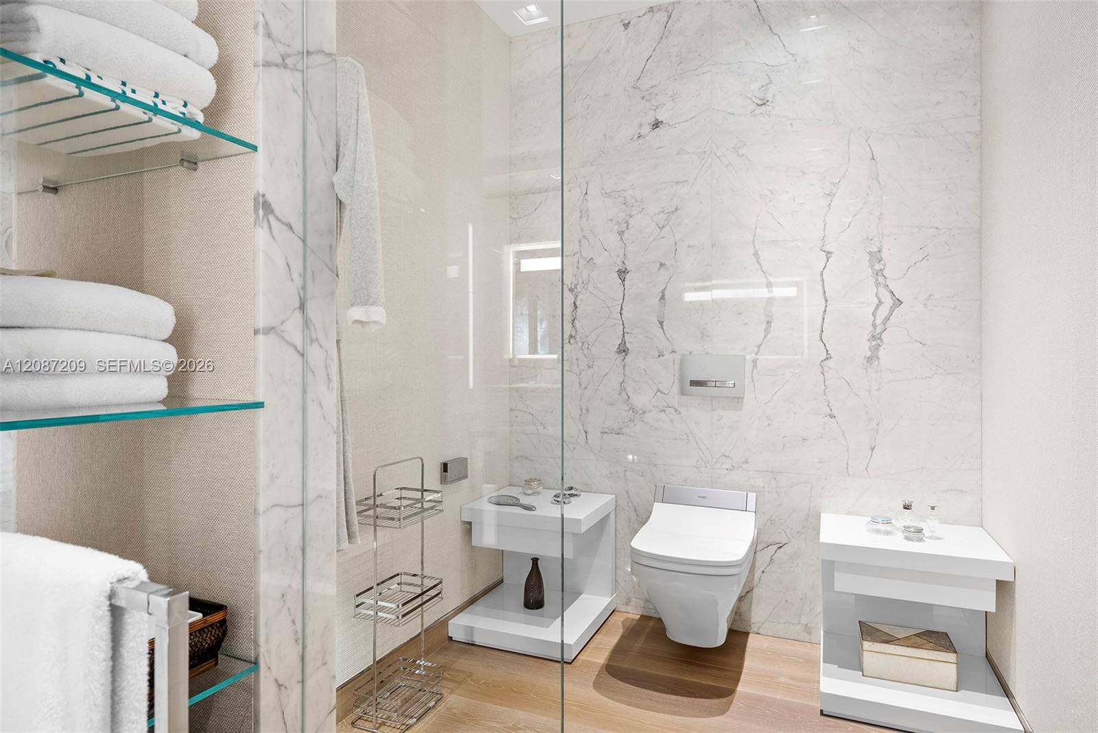 7052 Fisher Island Dr # 7052