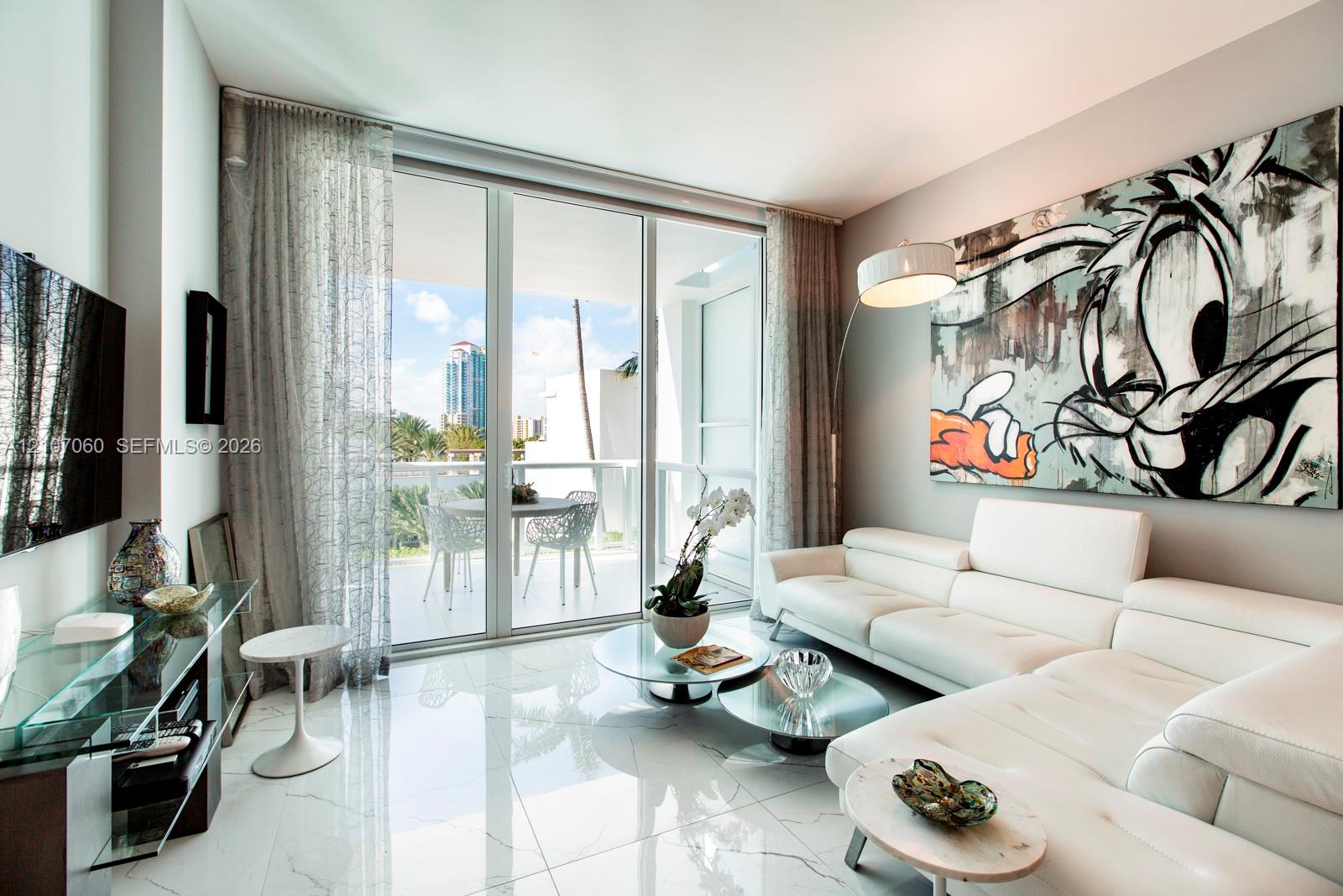 50 S Pointe Dr 610 Miami Beach Fl Us 33139 1482364c1dd1cb176cb8354dd372582f