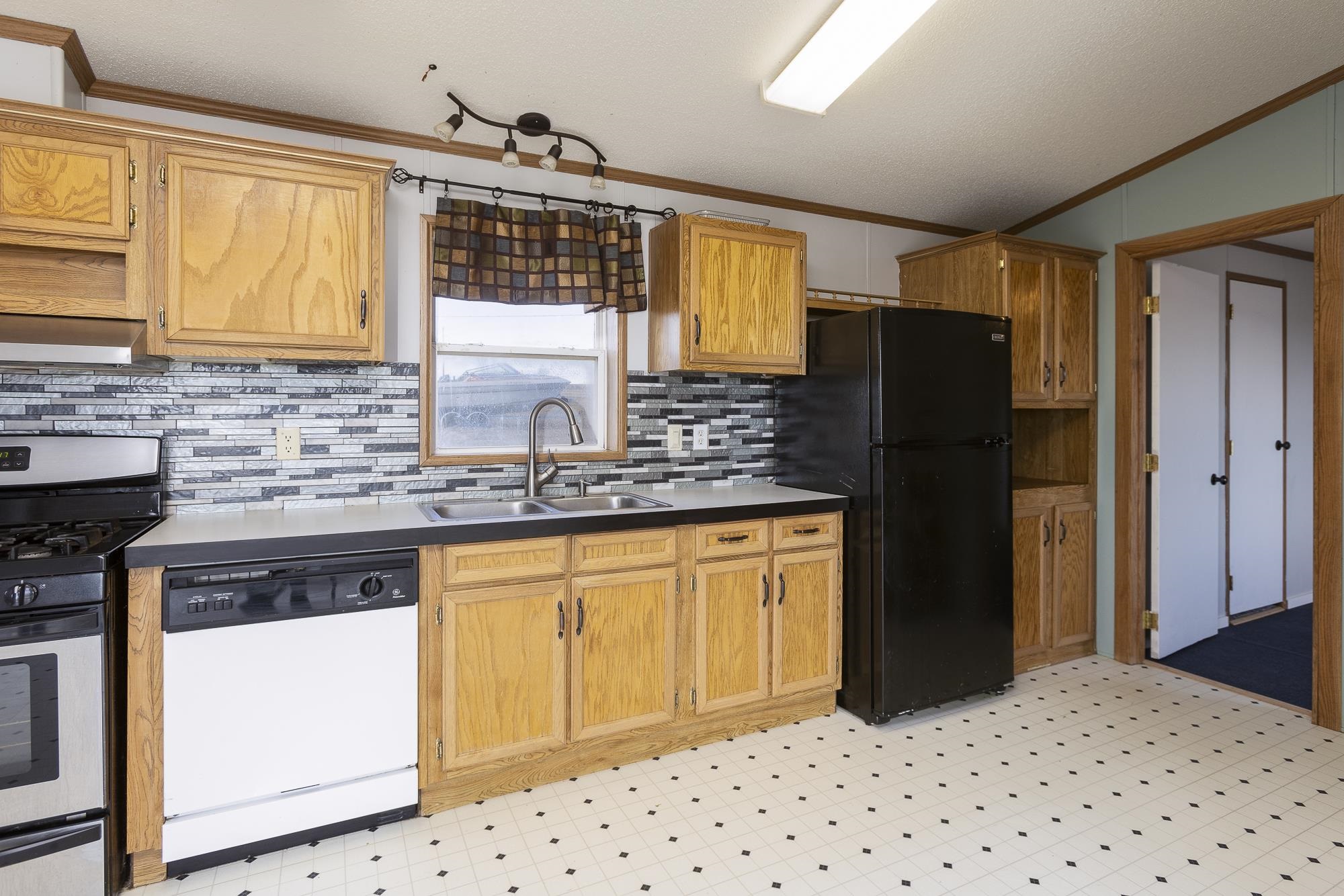 19148 Yarrow Trail