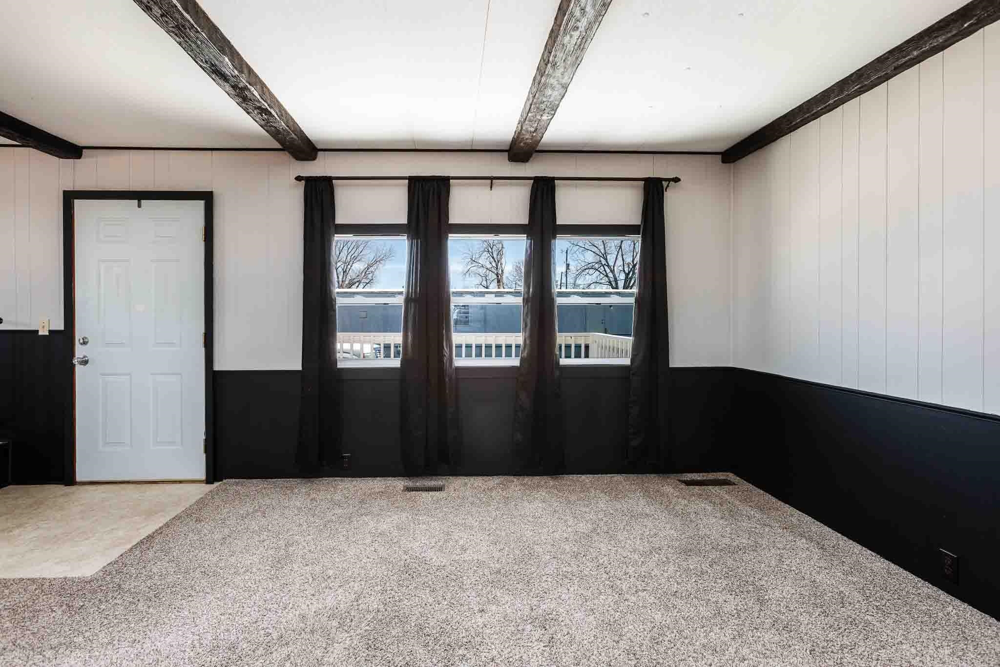 907 Ziebach Street