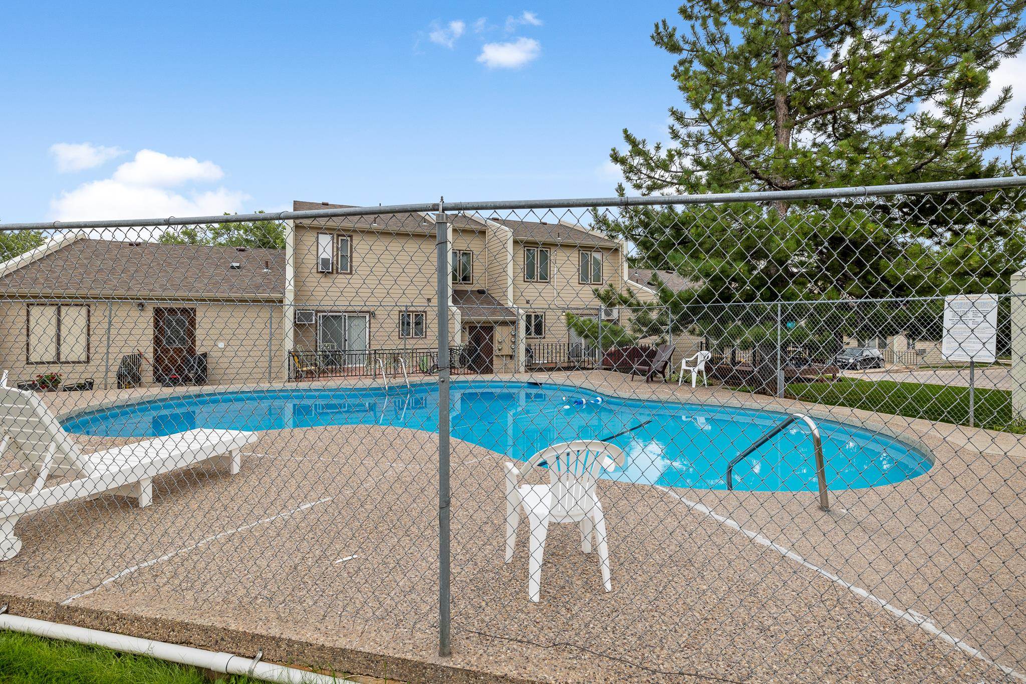 335 South Canyon Road