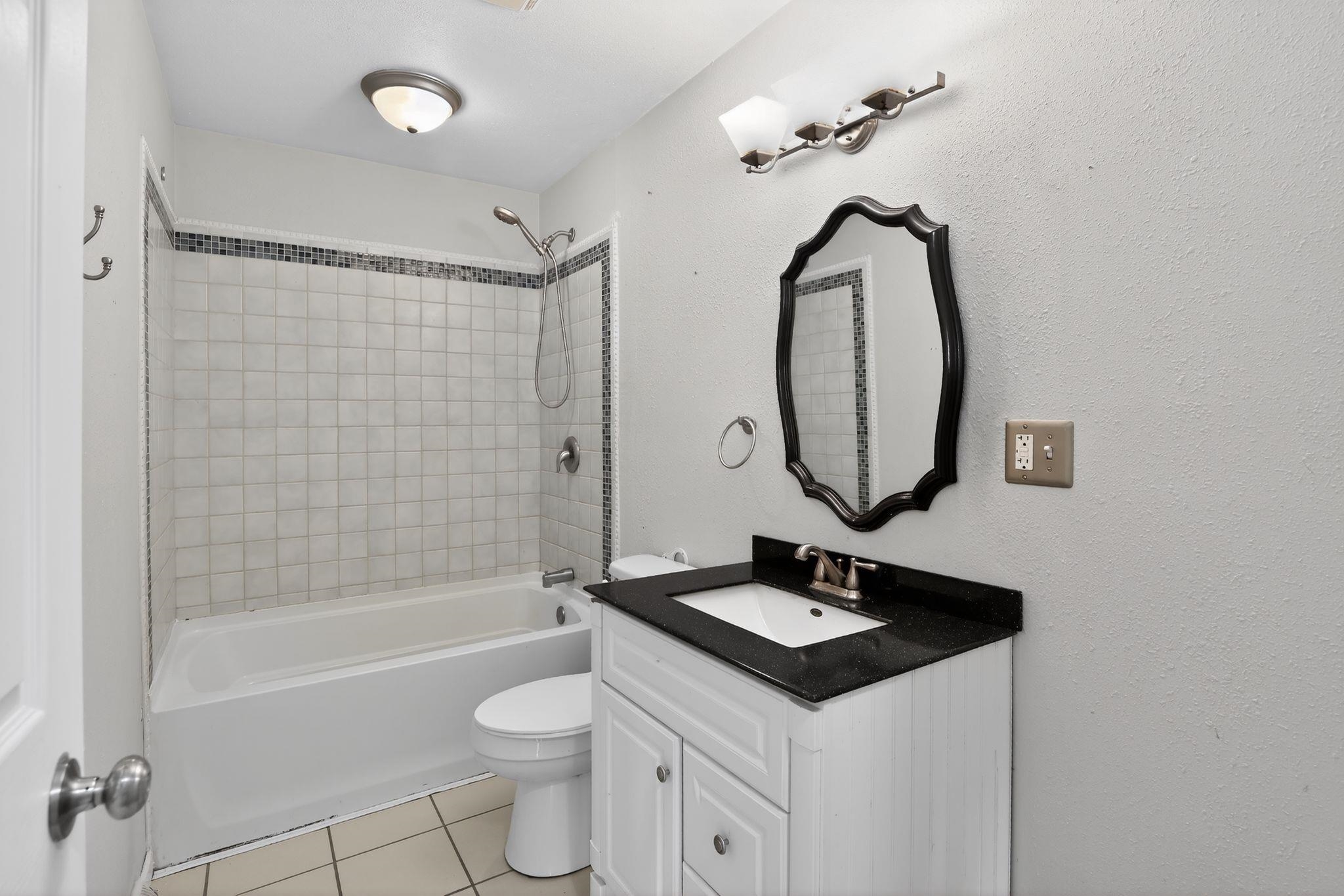 604 Crazy Horse Street