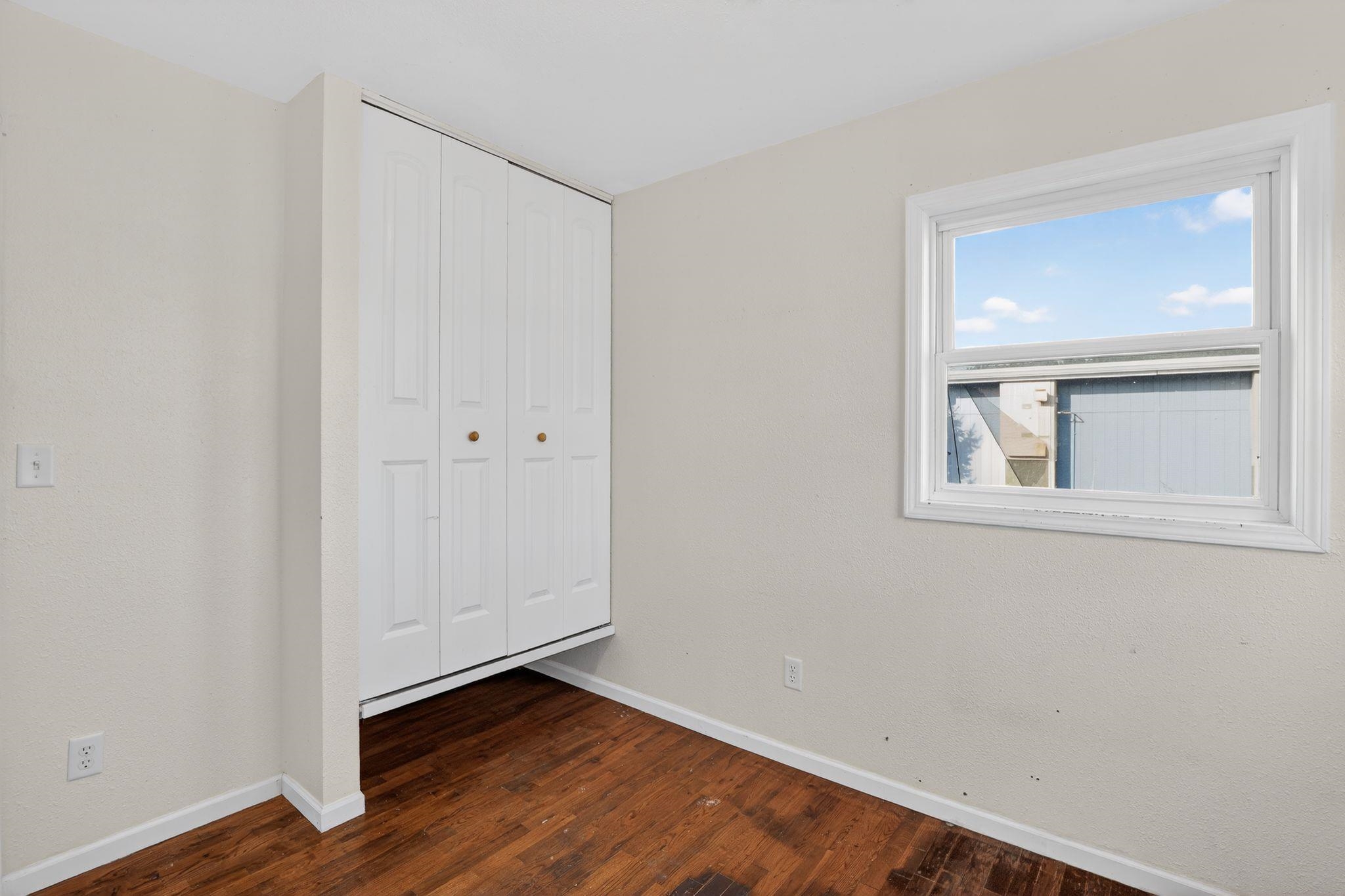 604 Crazy Horse Street