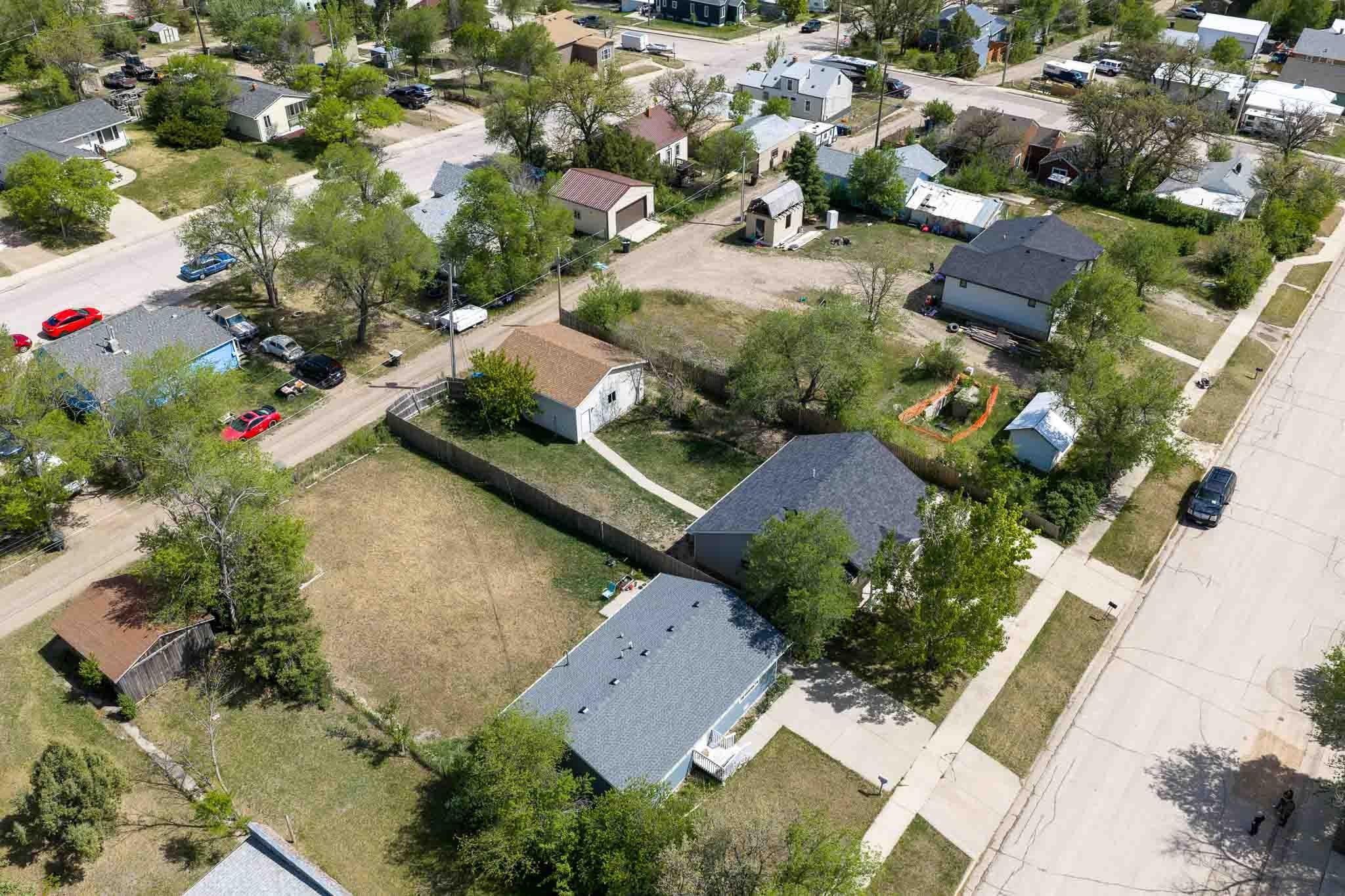 215 7th Avenue