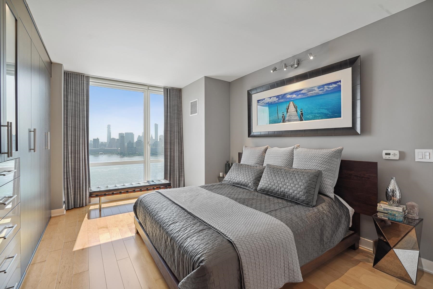 2 2ND ST Unit: 3103