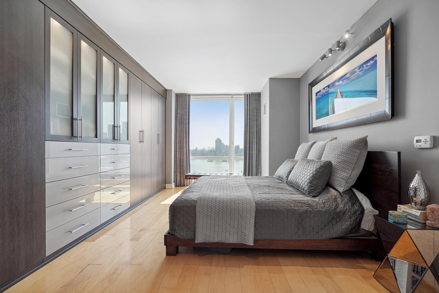 2 2ND ST Unit: 3103