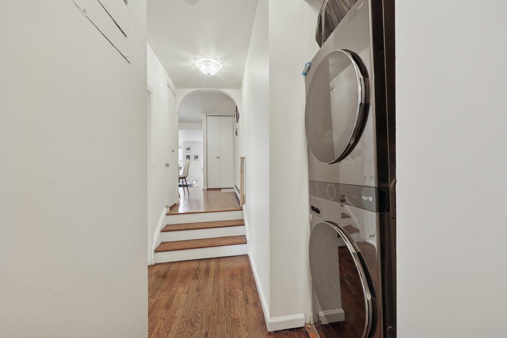 48-50 WEST HAMILTON PL Unit: 5