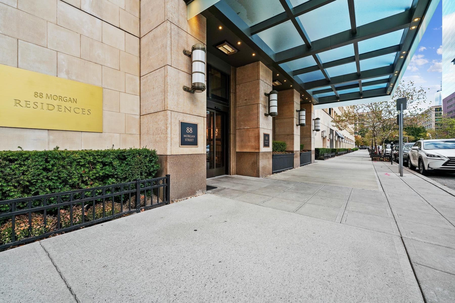 88 MORGAN ST Unit: 1006