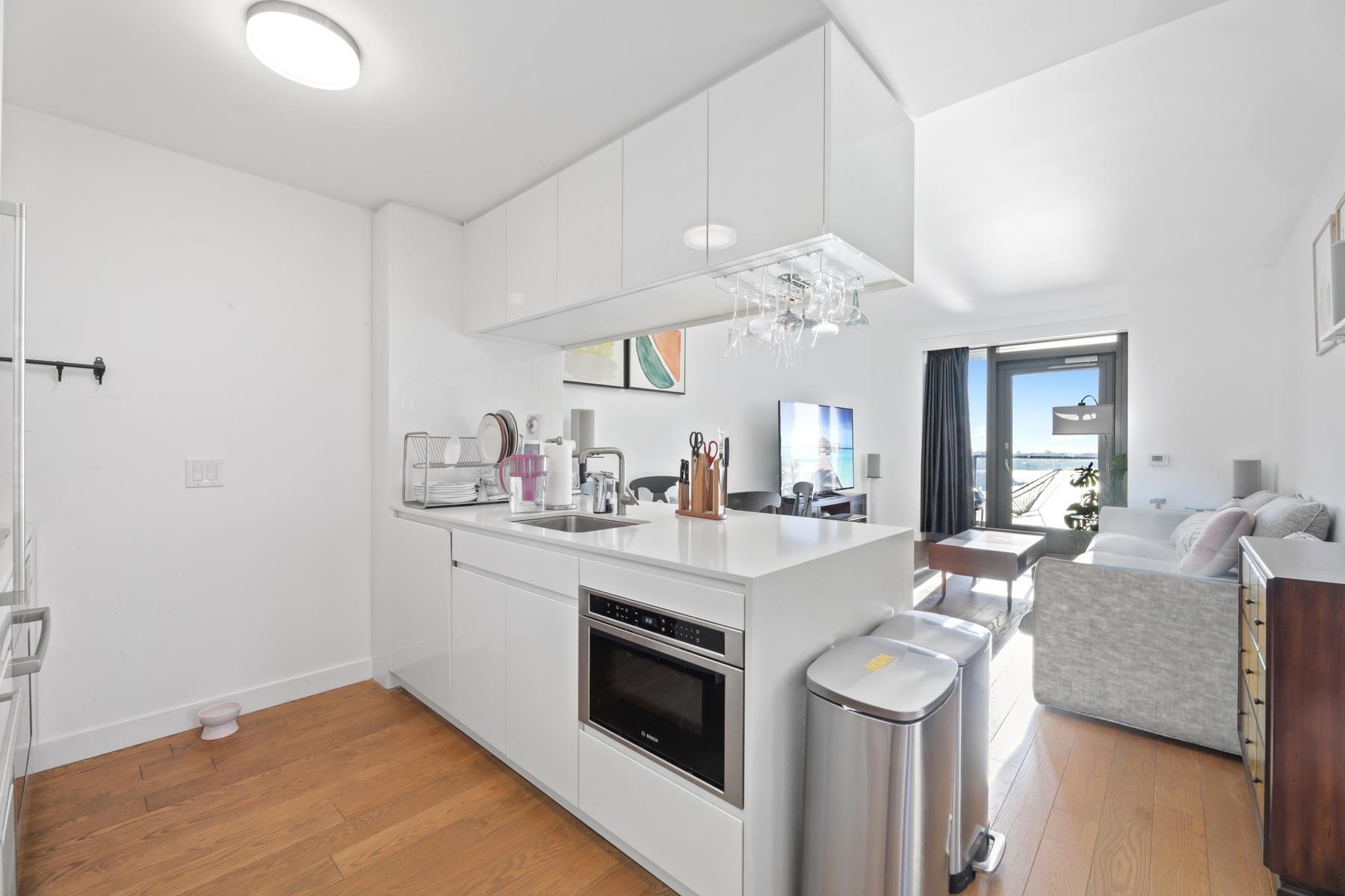 99 HUDSON ST Unit: 3512