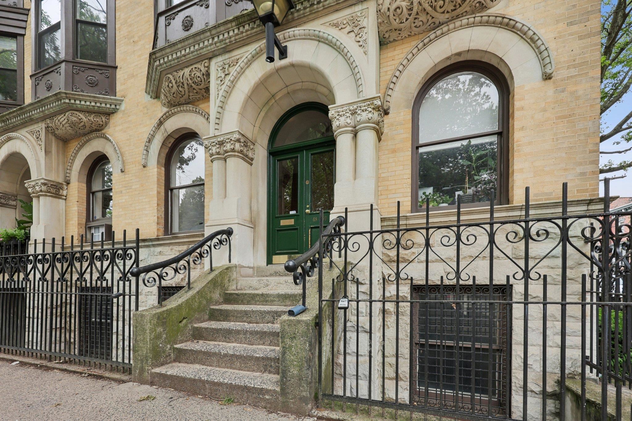 48-50 WEST HAMILTON PL Unit: 5