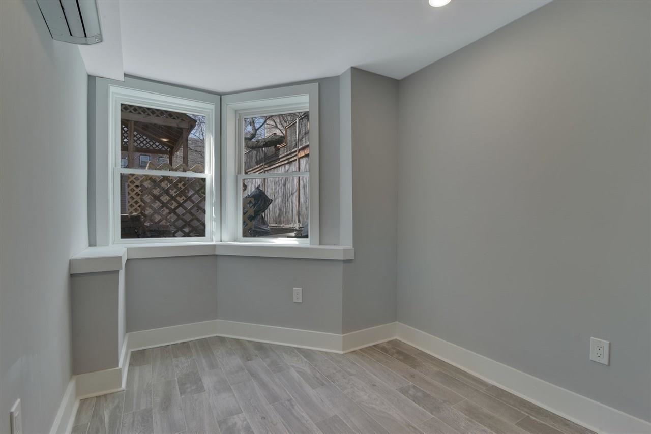 55 WAYNE ST