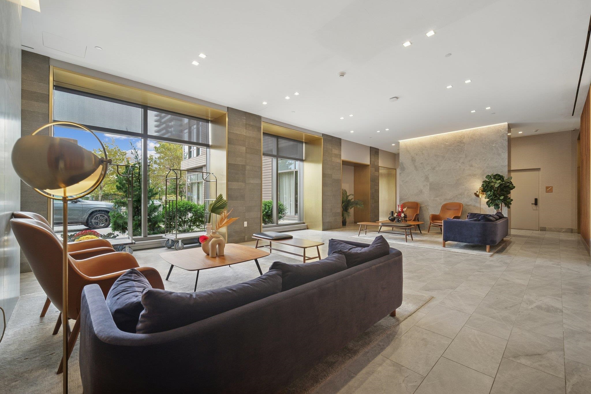 75 PARK LANE SOUTH Unit: 2803