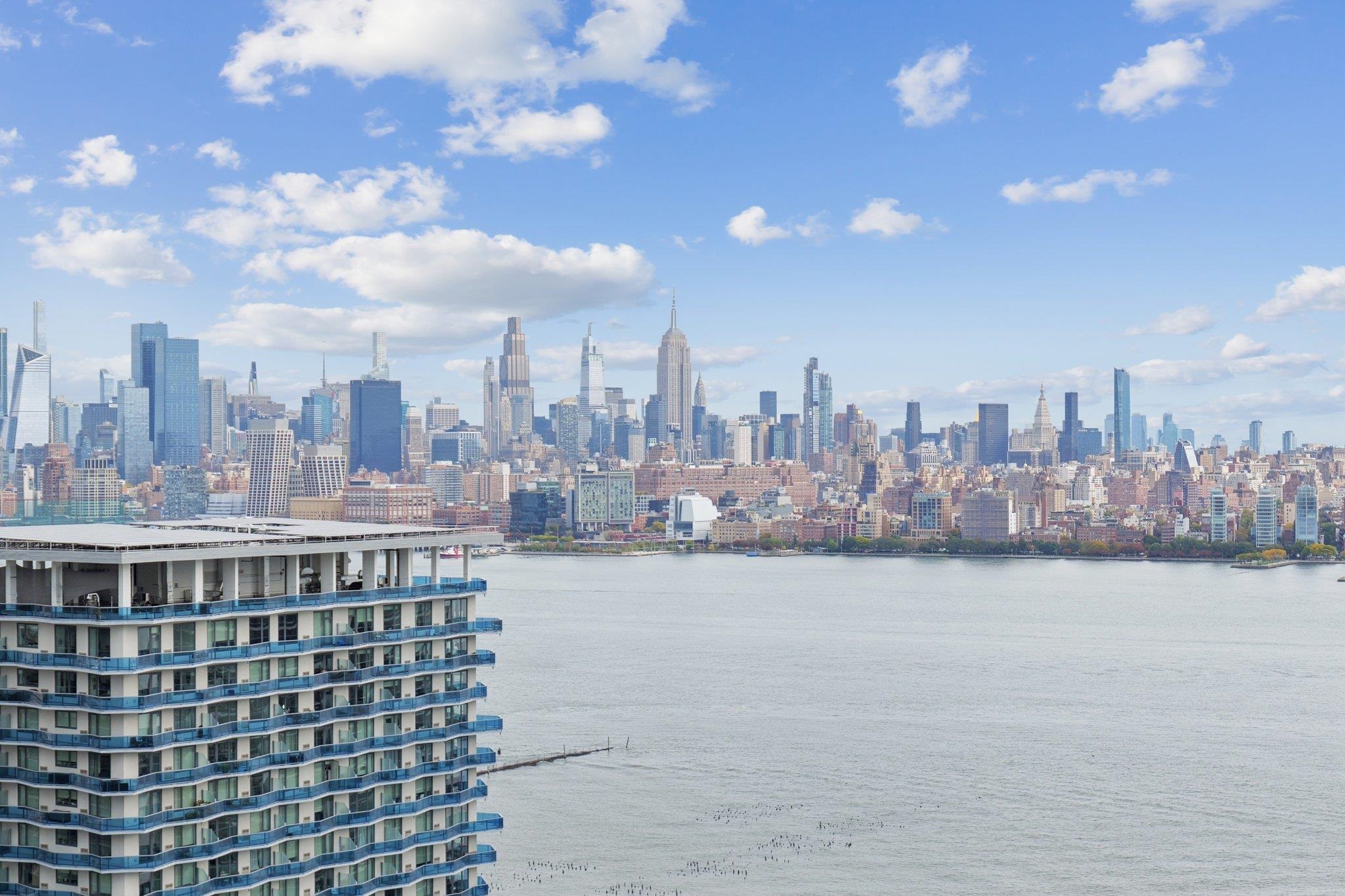 75 PARK LANE SOUTH Unit: 2803