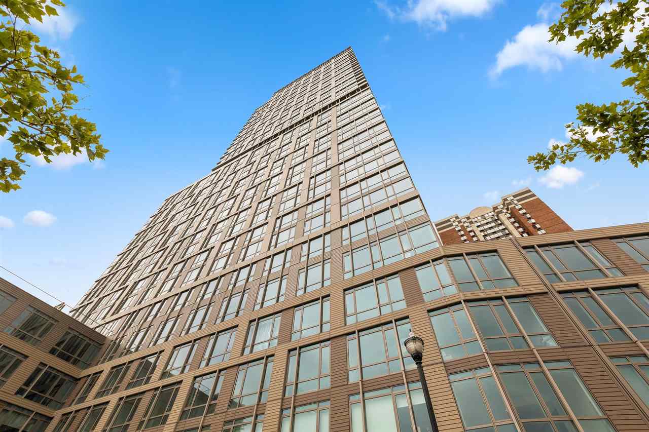 75 PARK LANE SOUTH Unit: 2803