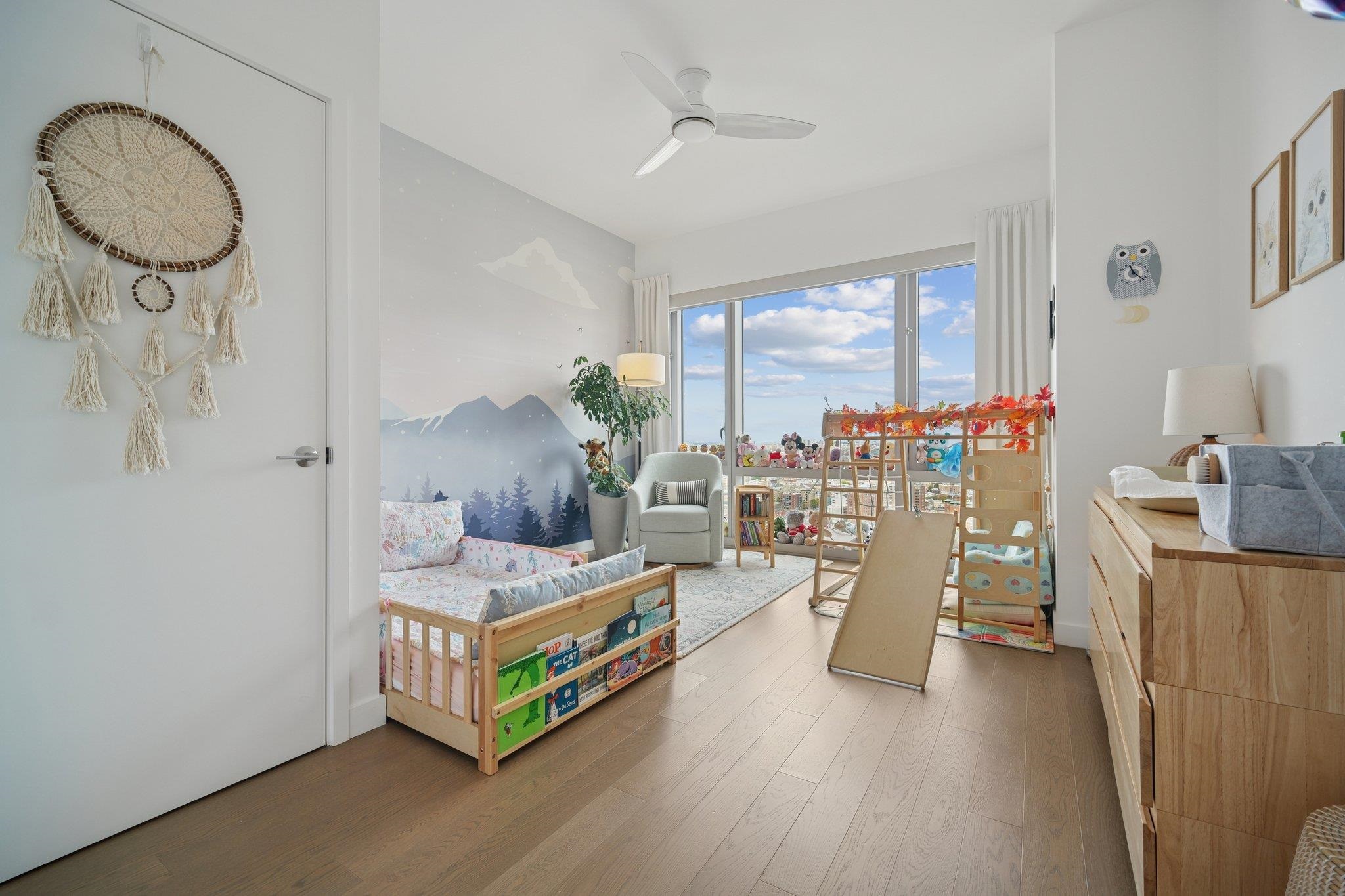 75 PARK LANE SOUTH Unit: 2803