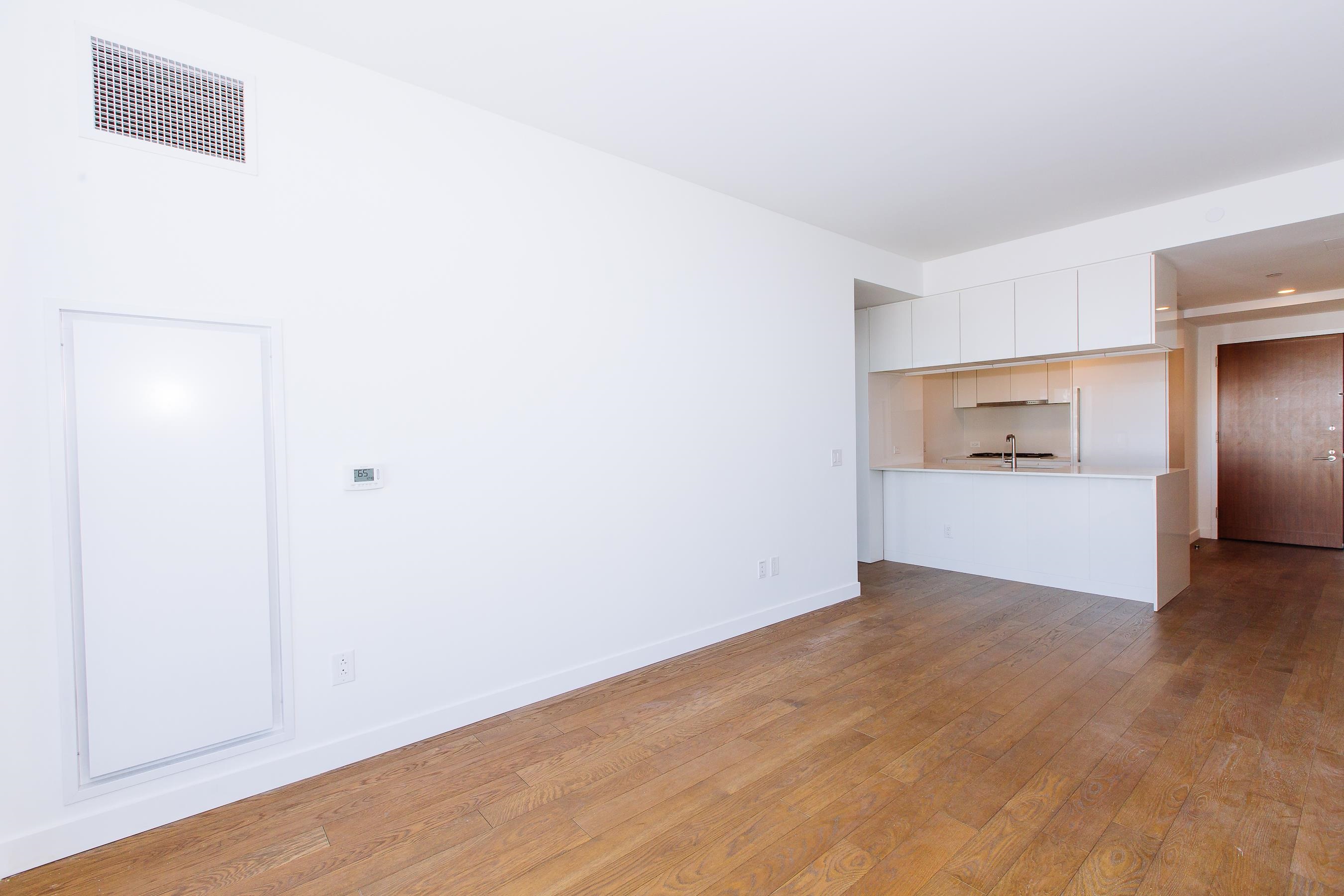 99 HUDSON ST Unit: 2407