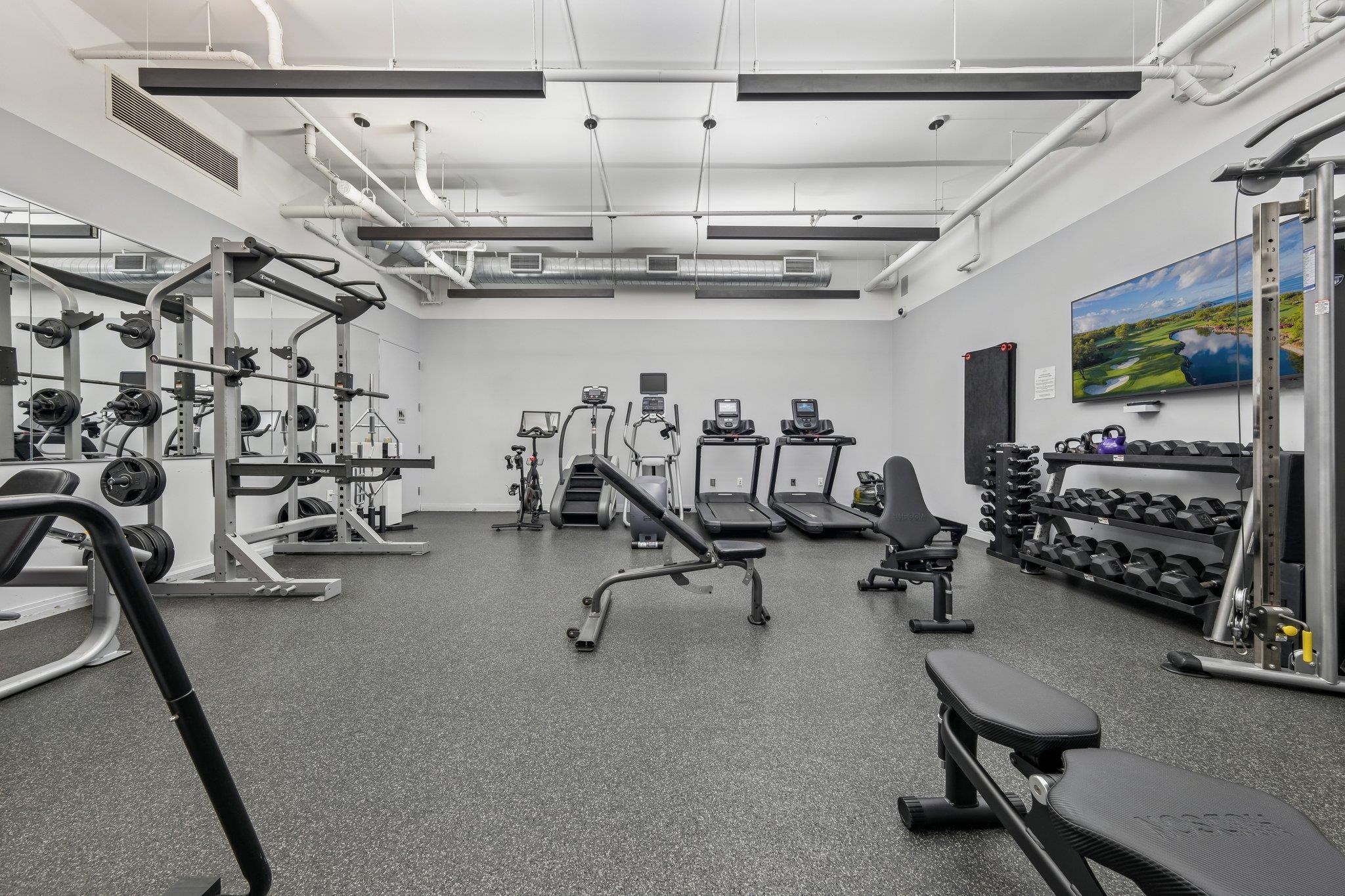 160 1ST ST Unit: 805