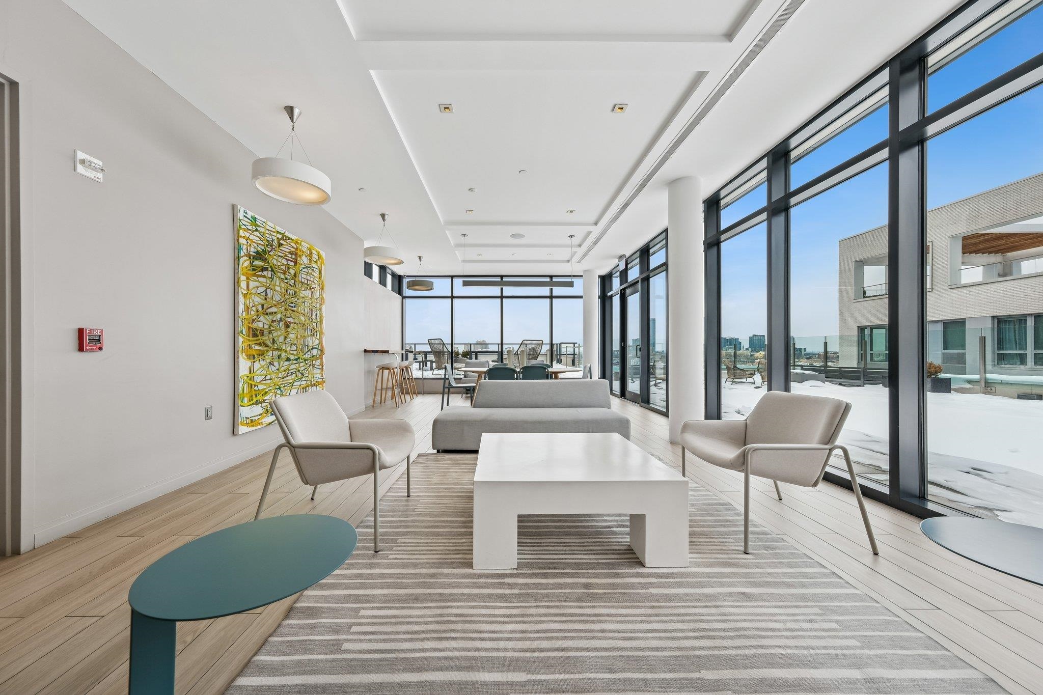 160 1ST ST Unit: 805