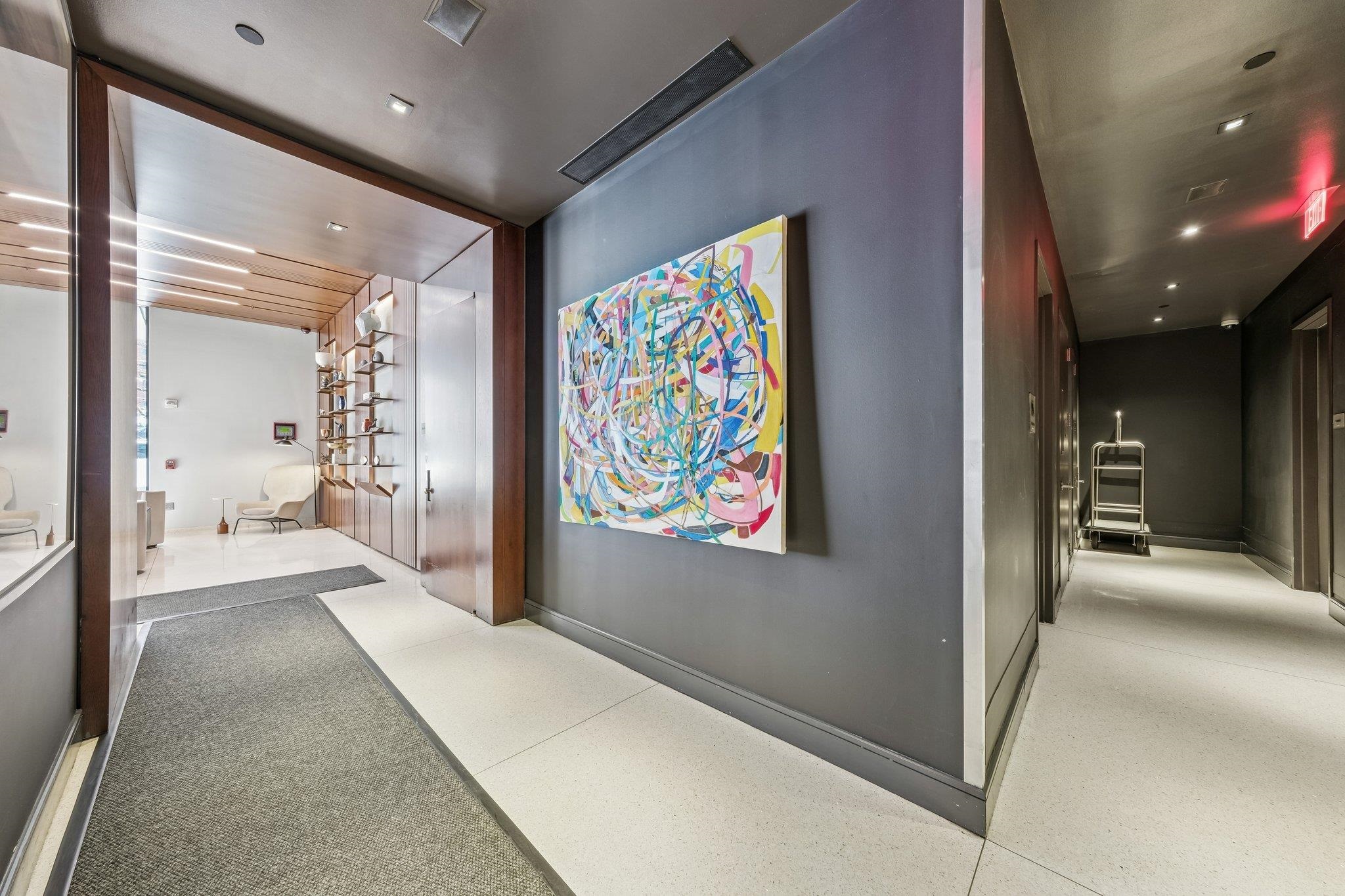 160 1ST ST Unit: 805