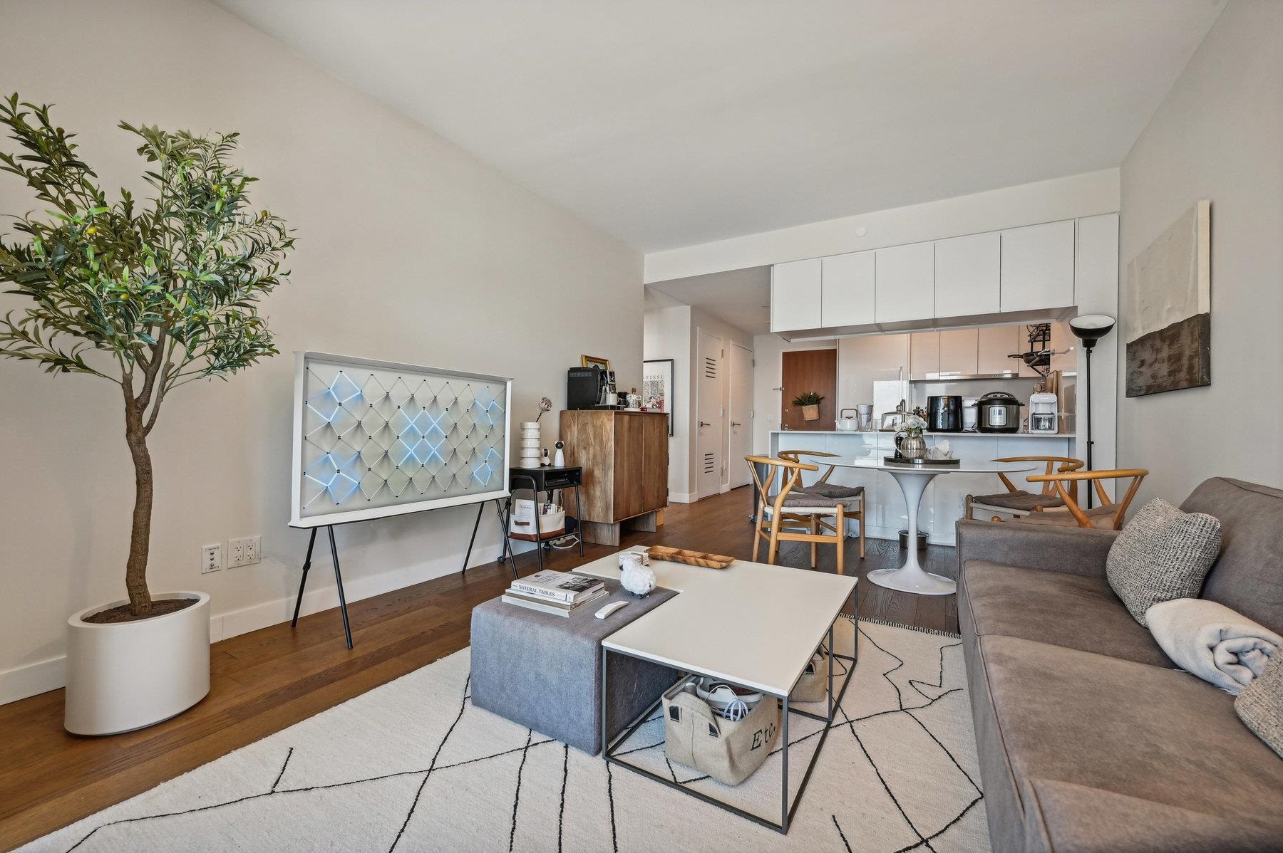 99 HUDSON ST Unit: 1912