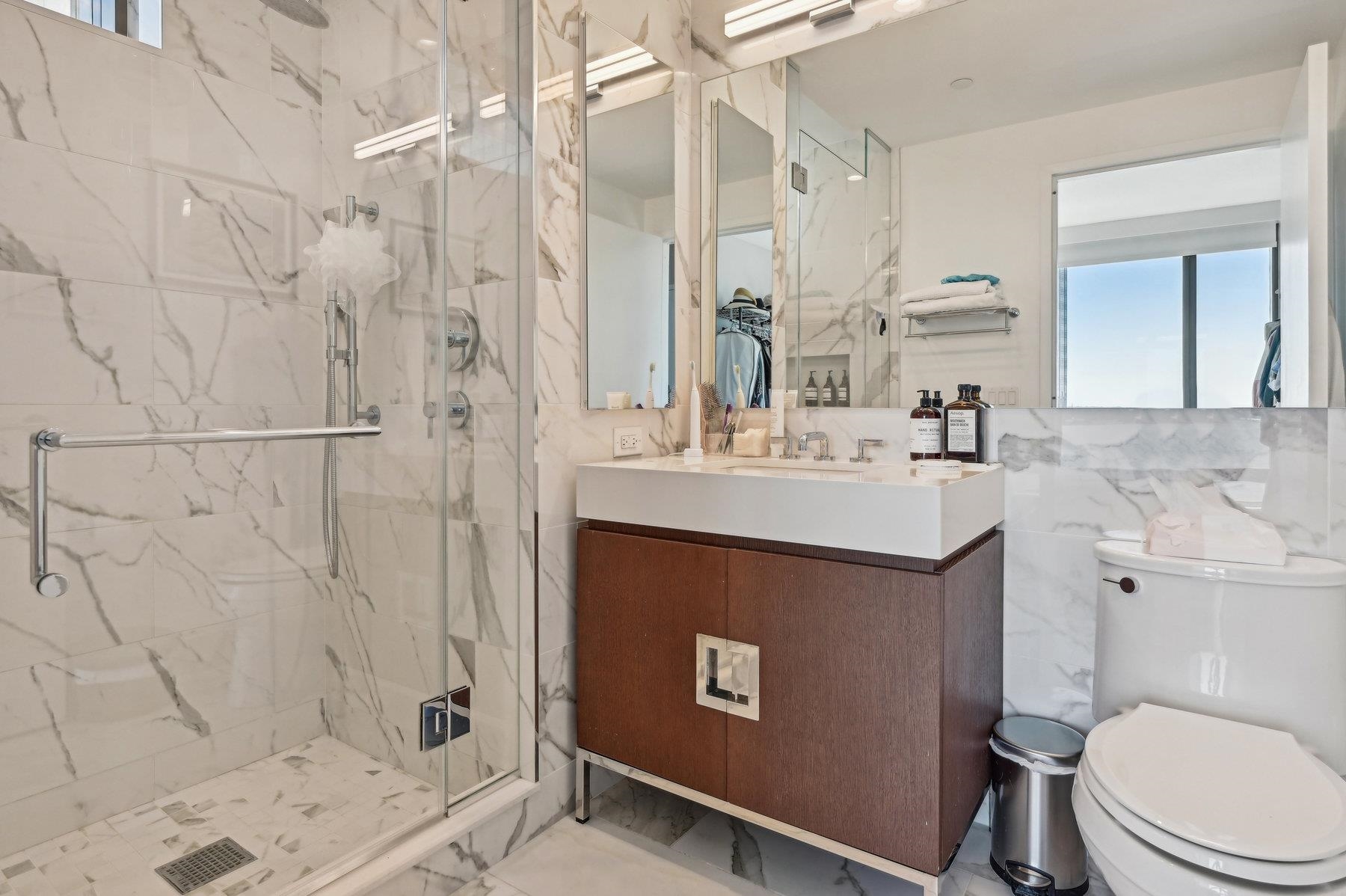 99 HUDSON ST Unit: 1912