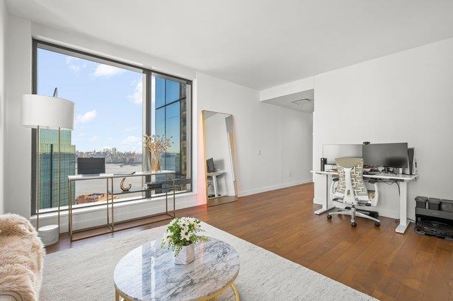 99 HUDSON ST Unit: 2901