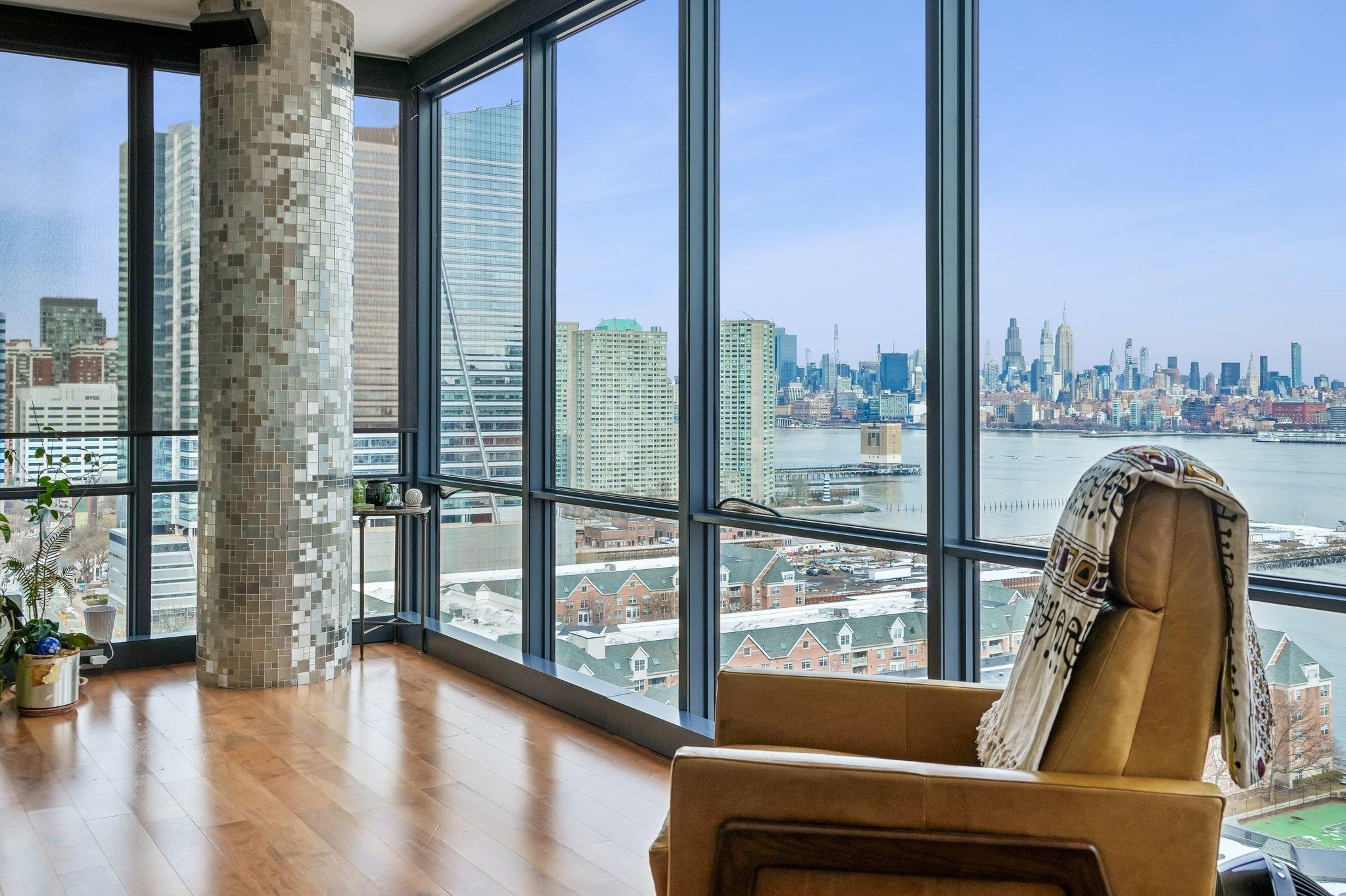 389 WASHINGTON ST Unit: 19F