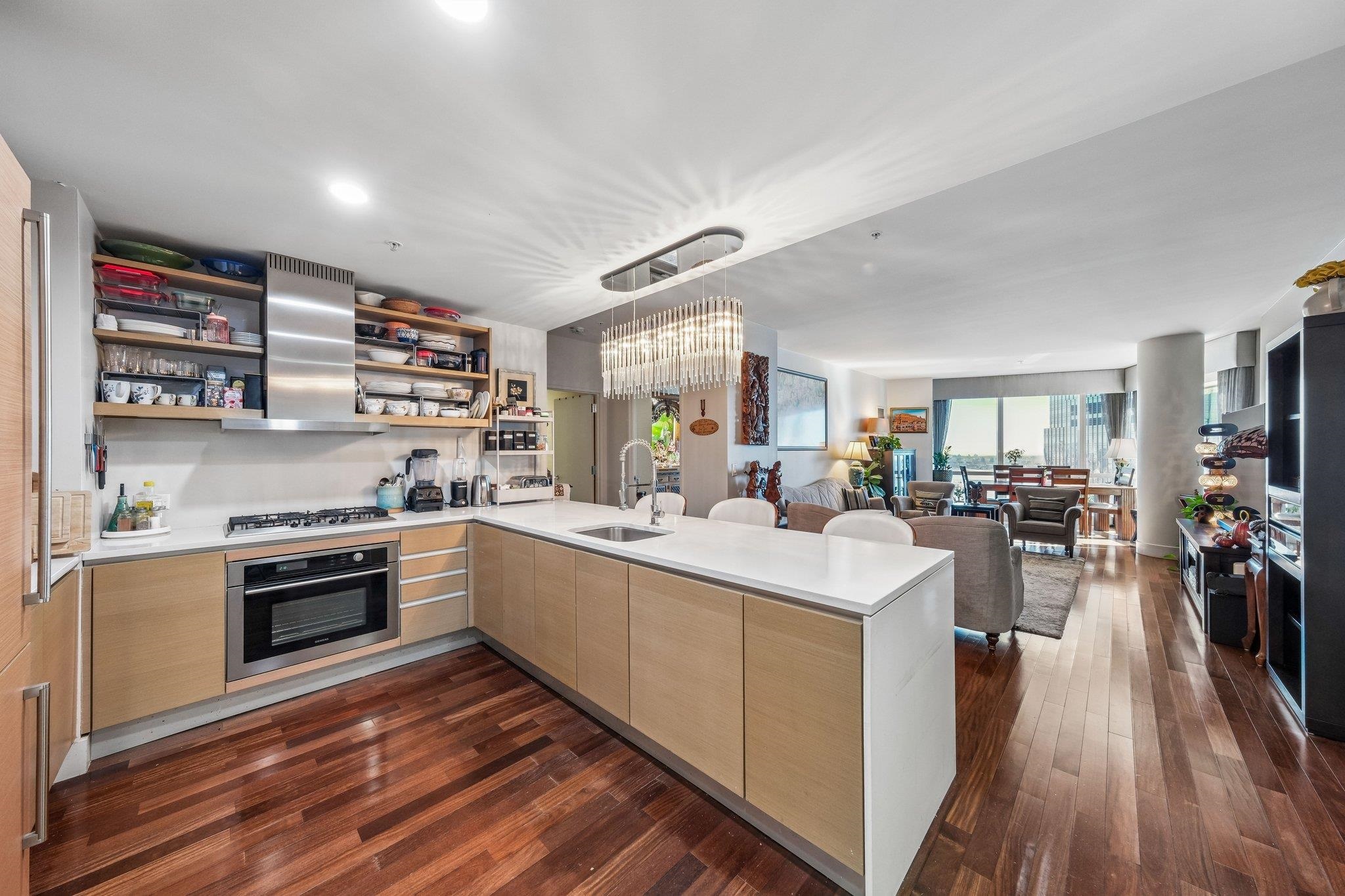 77 HUDSON ST Unit: PH 4805