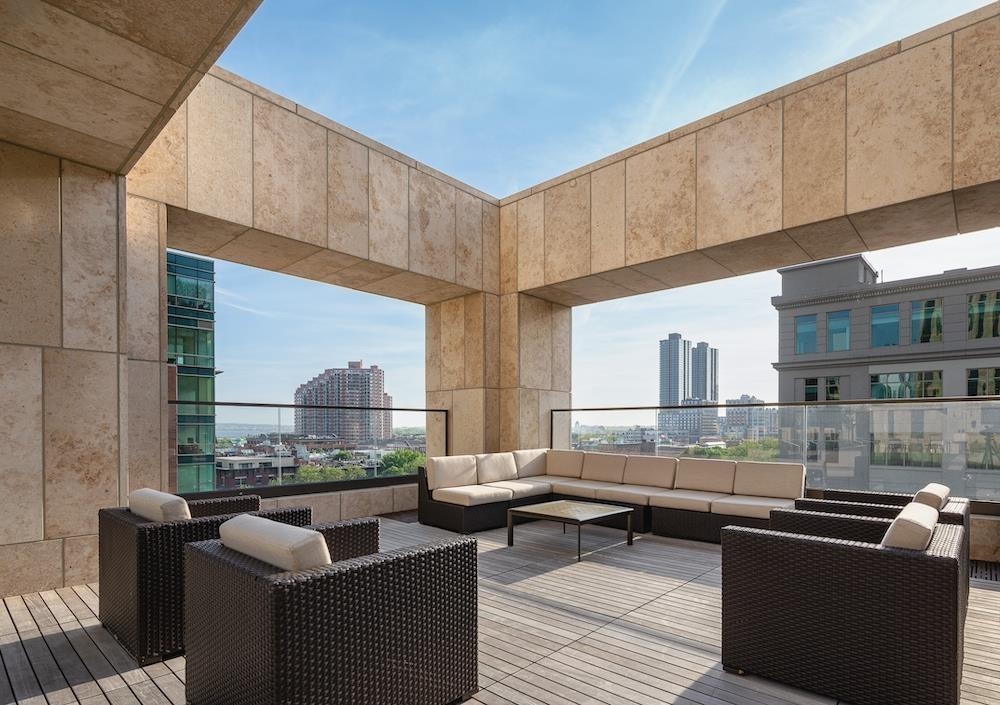 99 HUDSON ST Unit: 4502