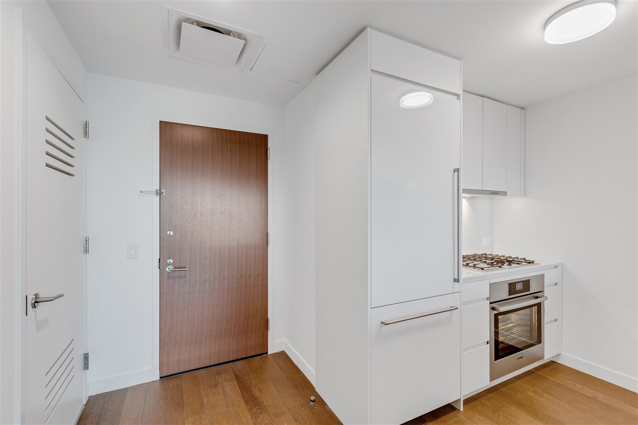 99 HUDSON ST Unit: 4502
