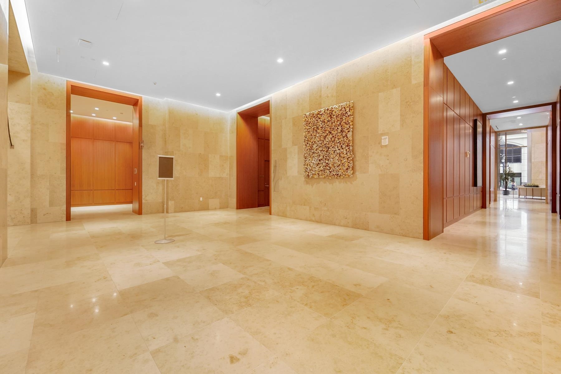 99 HUDSON ST Unit: 4502