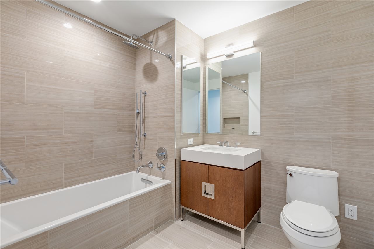 99 HUDSON ST Unit: 4502