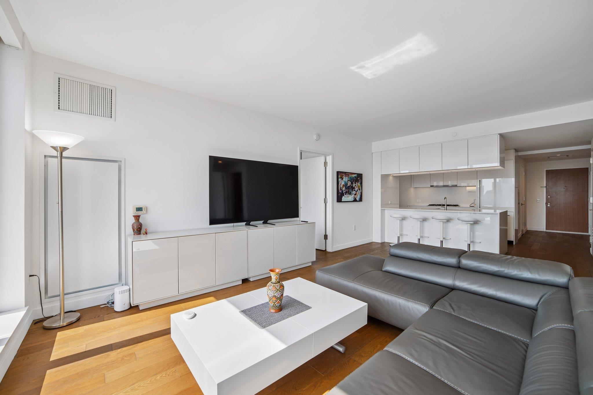 99 HUDSON ST Unit: 4506