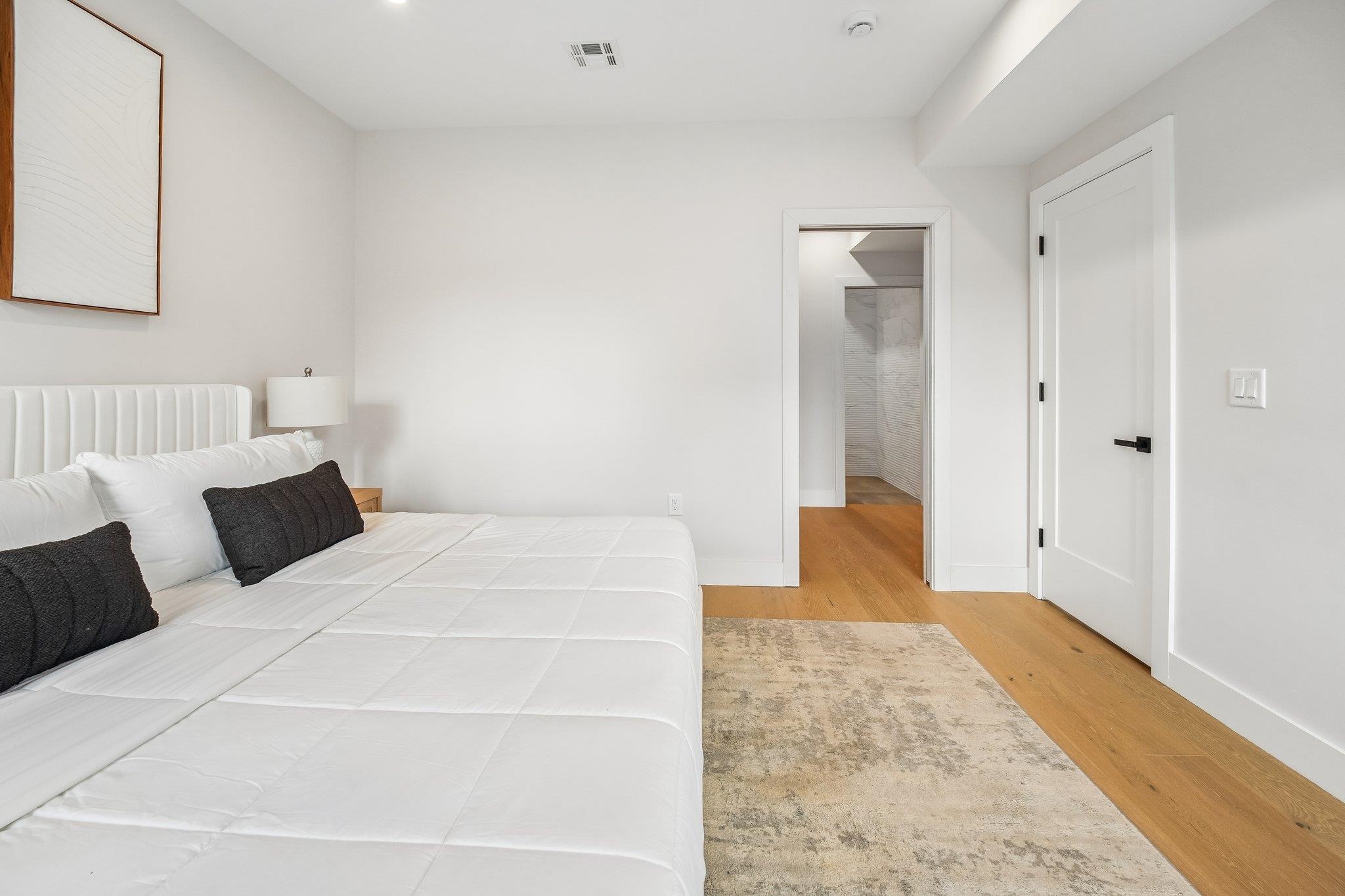 89 BRIGHT ST Unit: 2