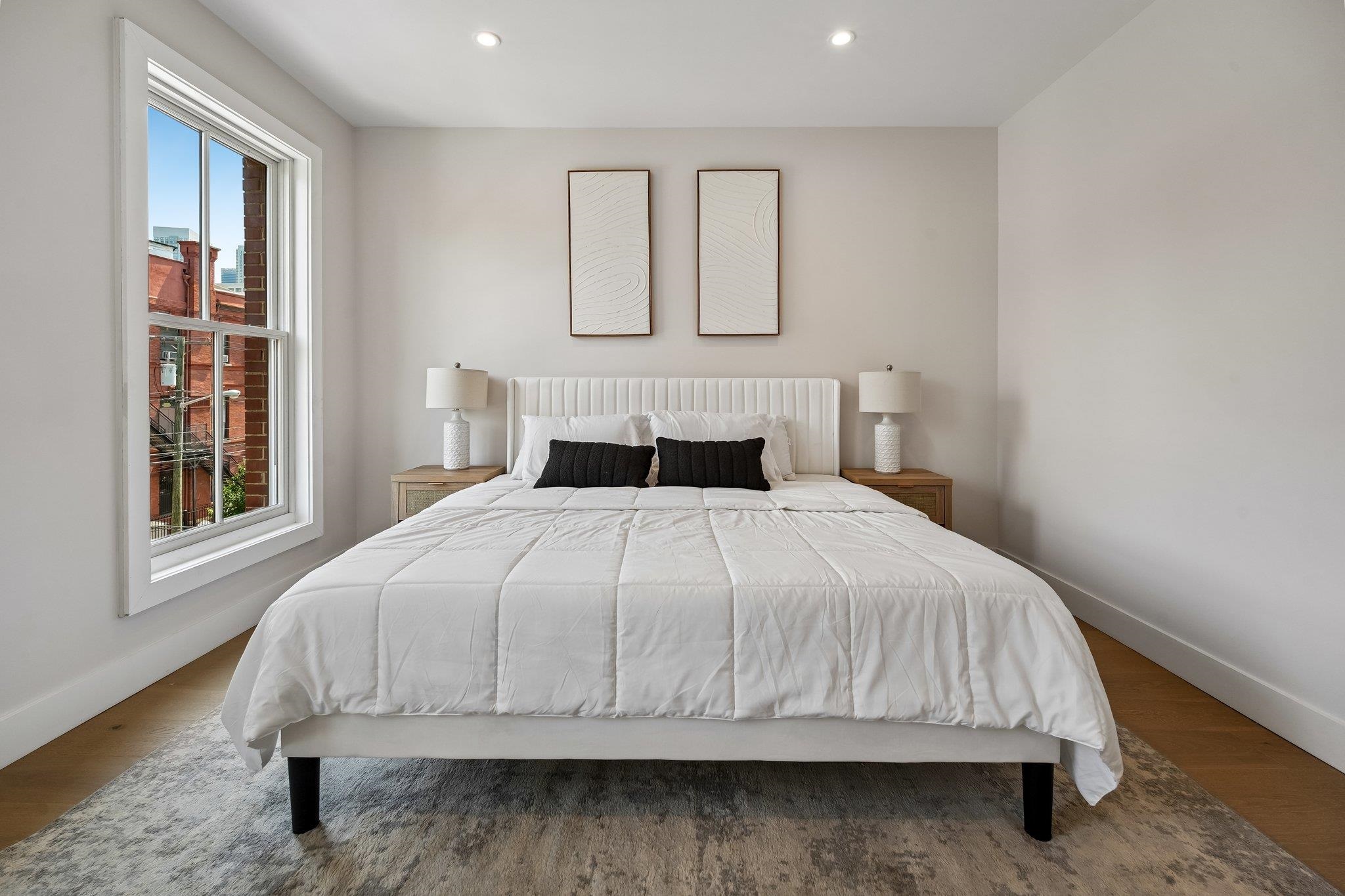 89 BRIGHT ST Unit: 2