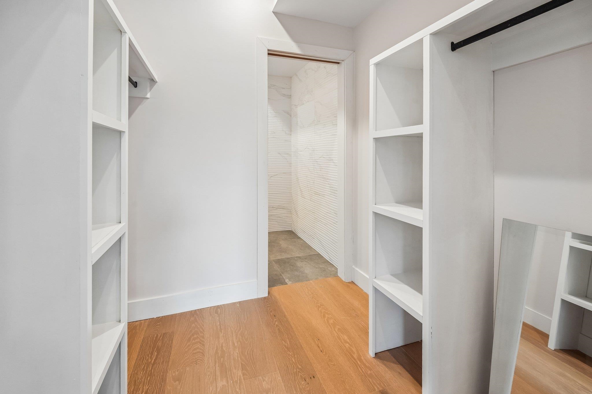 89 BRIGHT ST Unit: 2